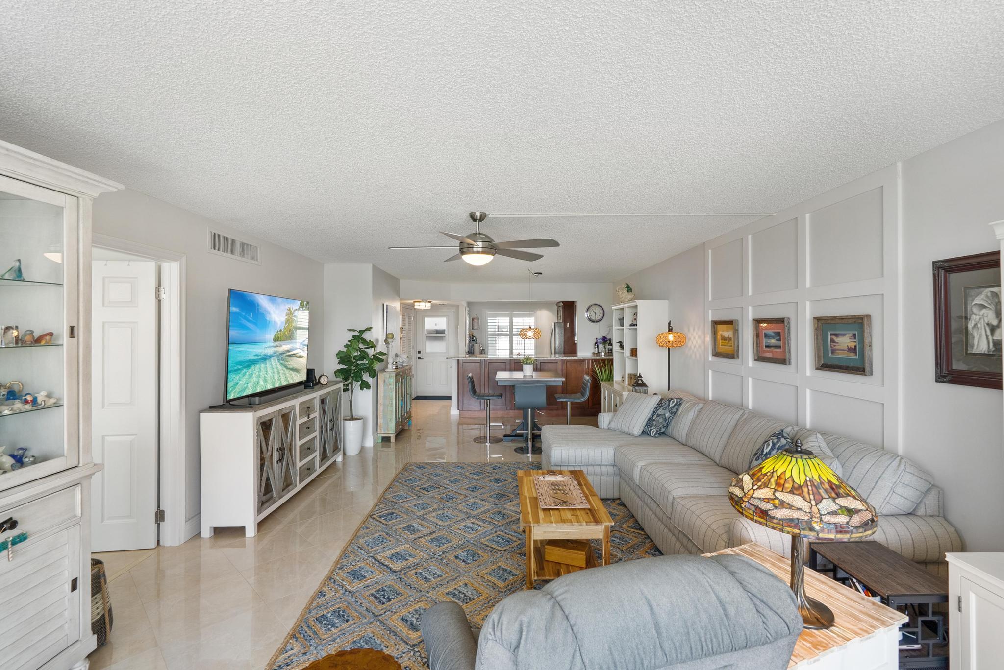 TROPIC BAY CONDO - Residential