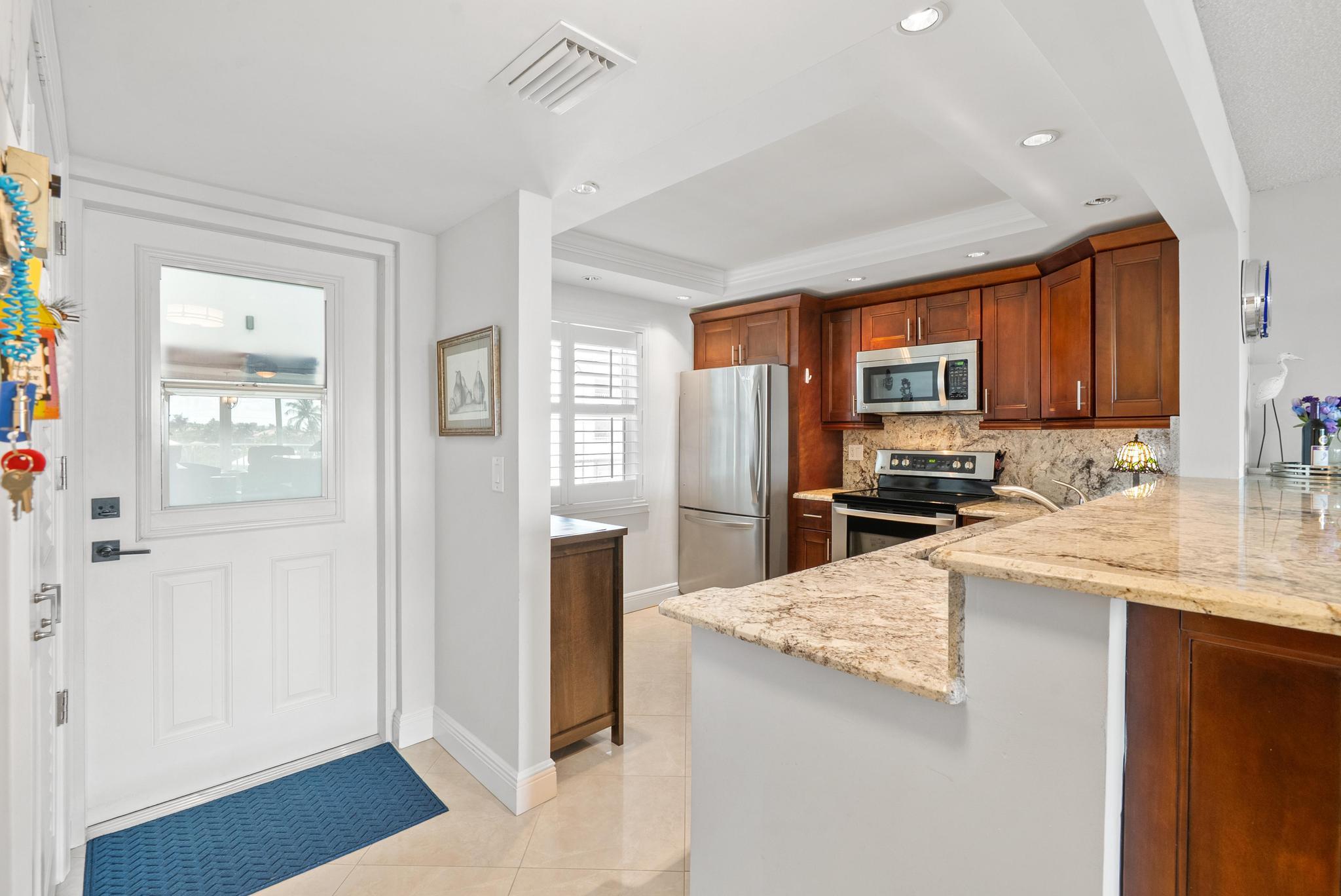 TROPIC BAY CONDO - Residential