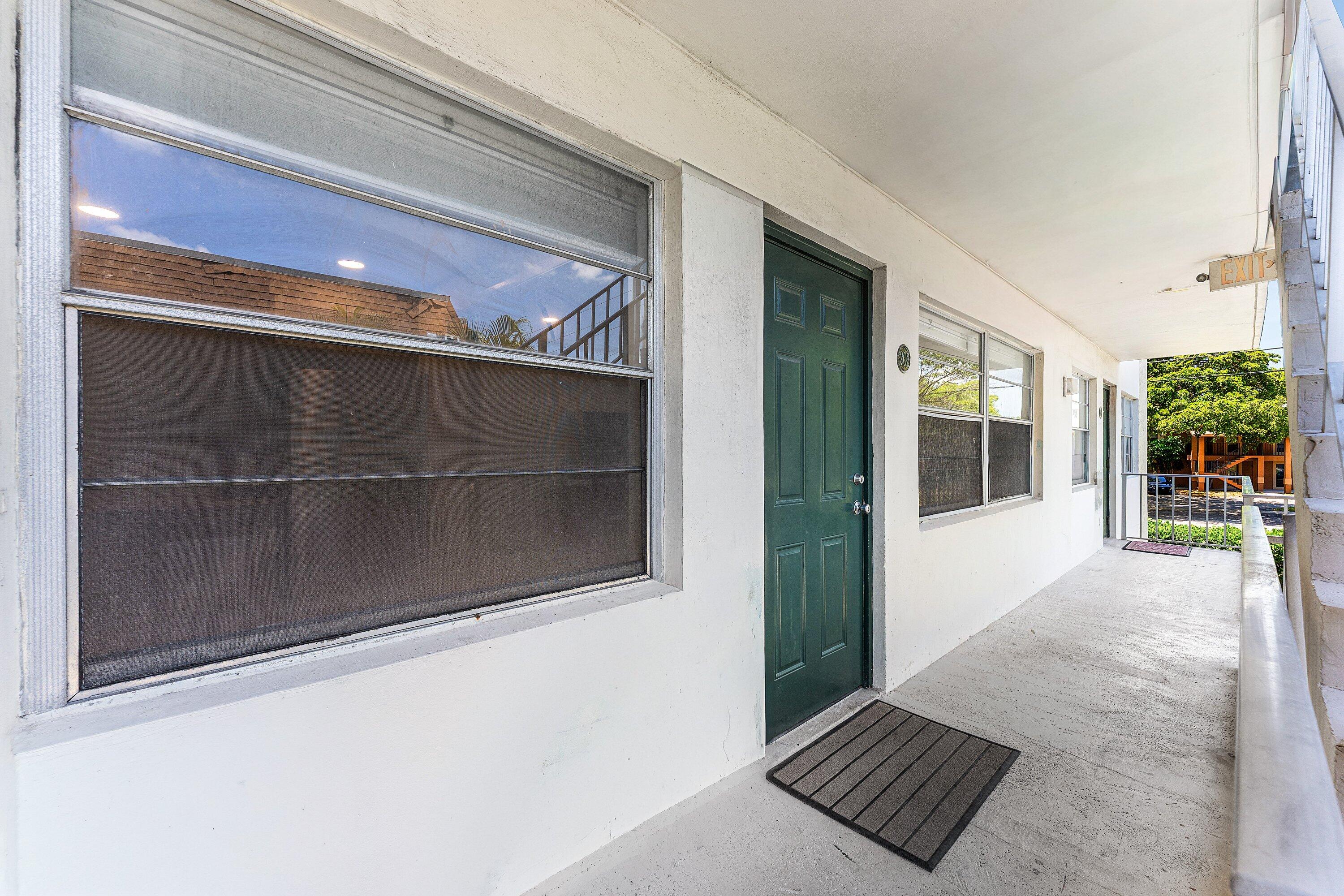 BOCA HILLS CONDO - Residential