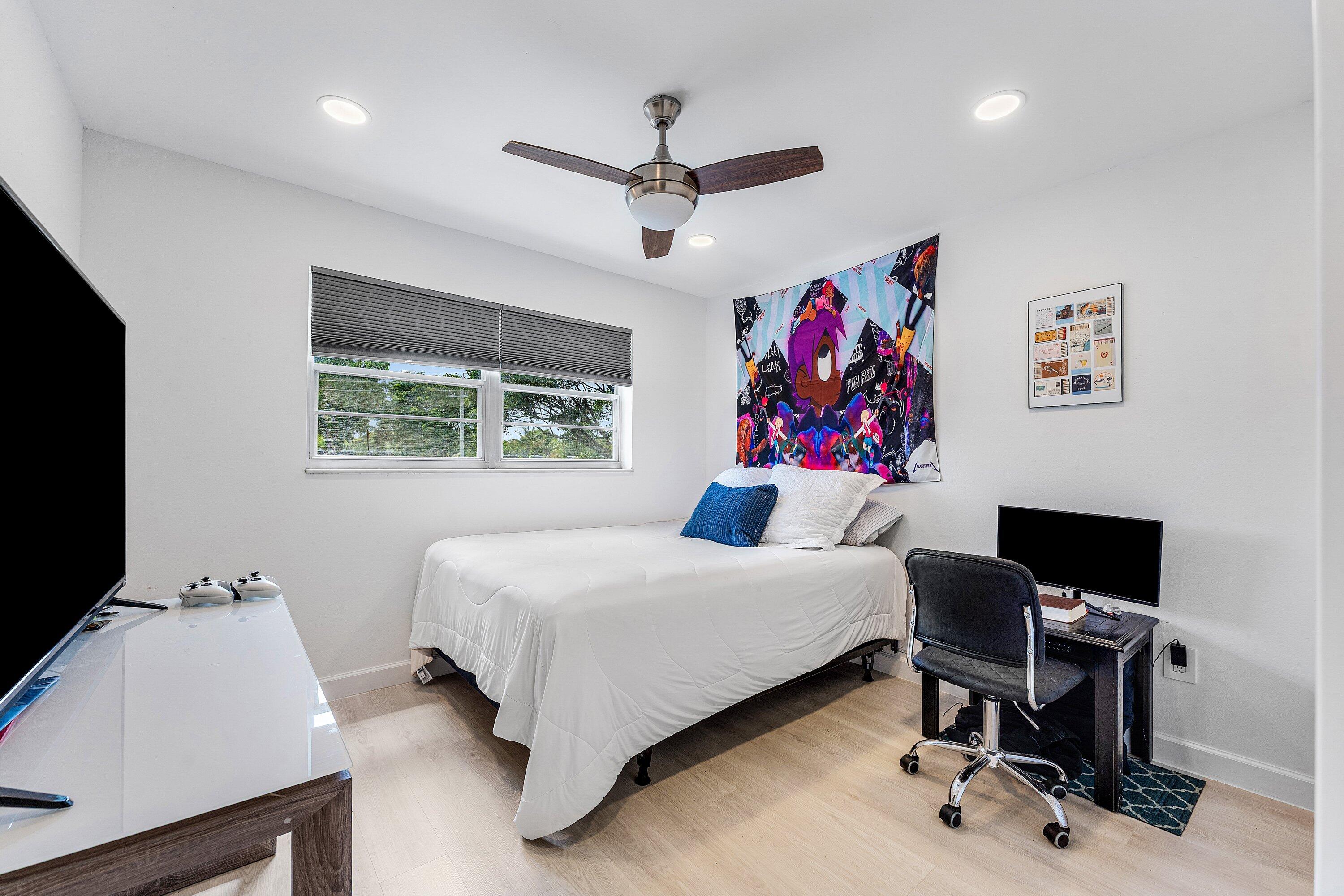 BOCA HILLS CONDO - Residential