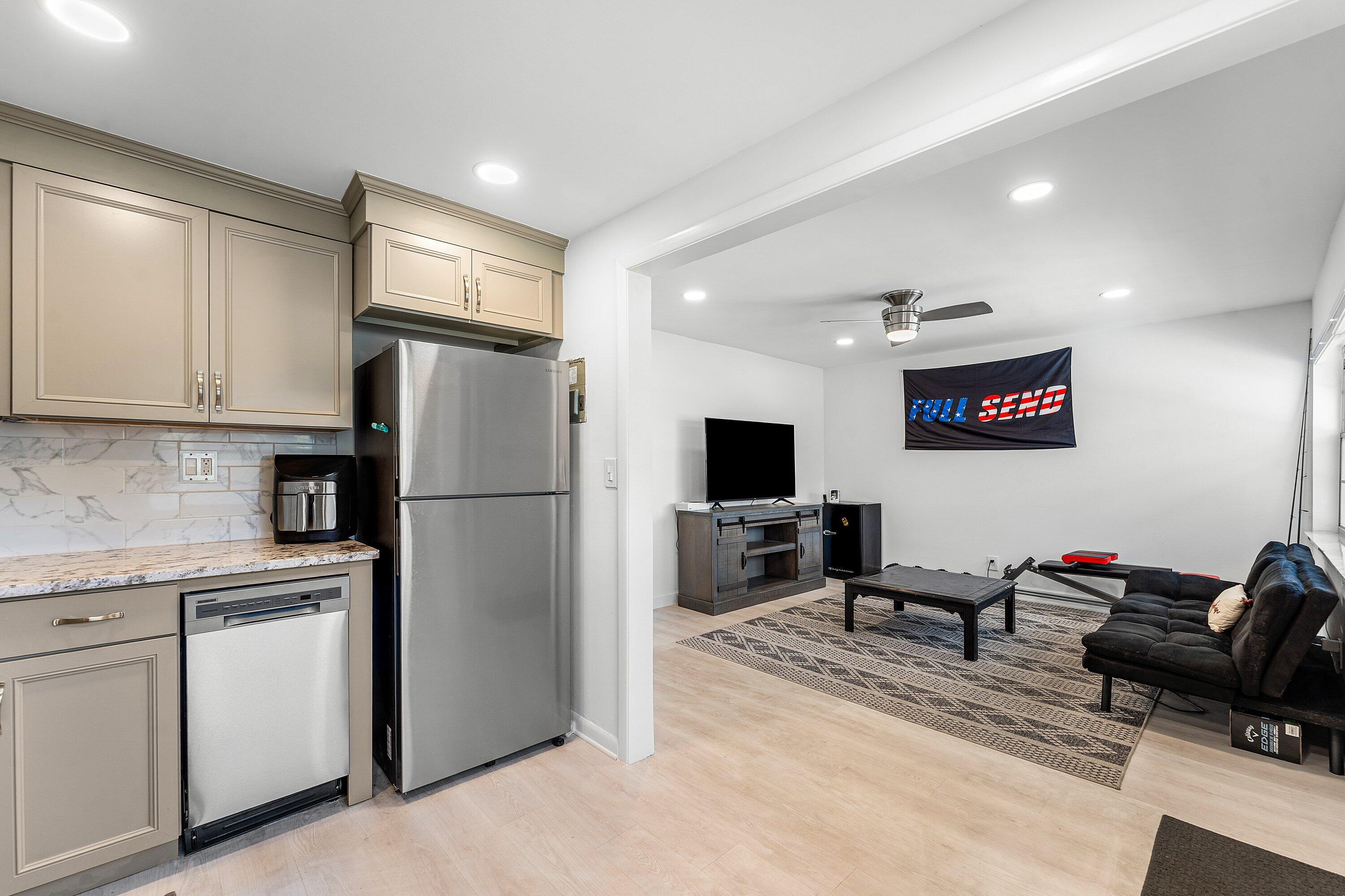 BOCA HILLS CONDO - Residential