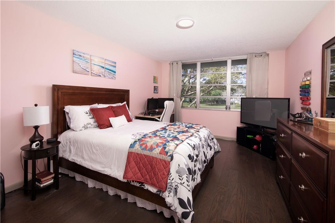 Palm Aire - Residential