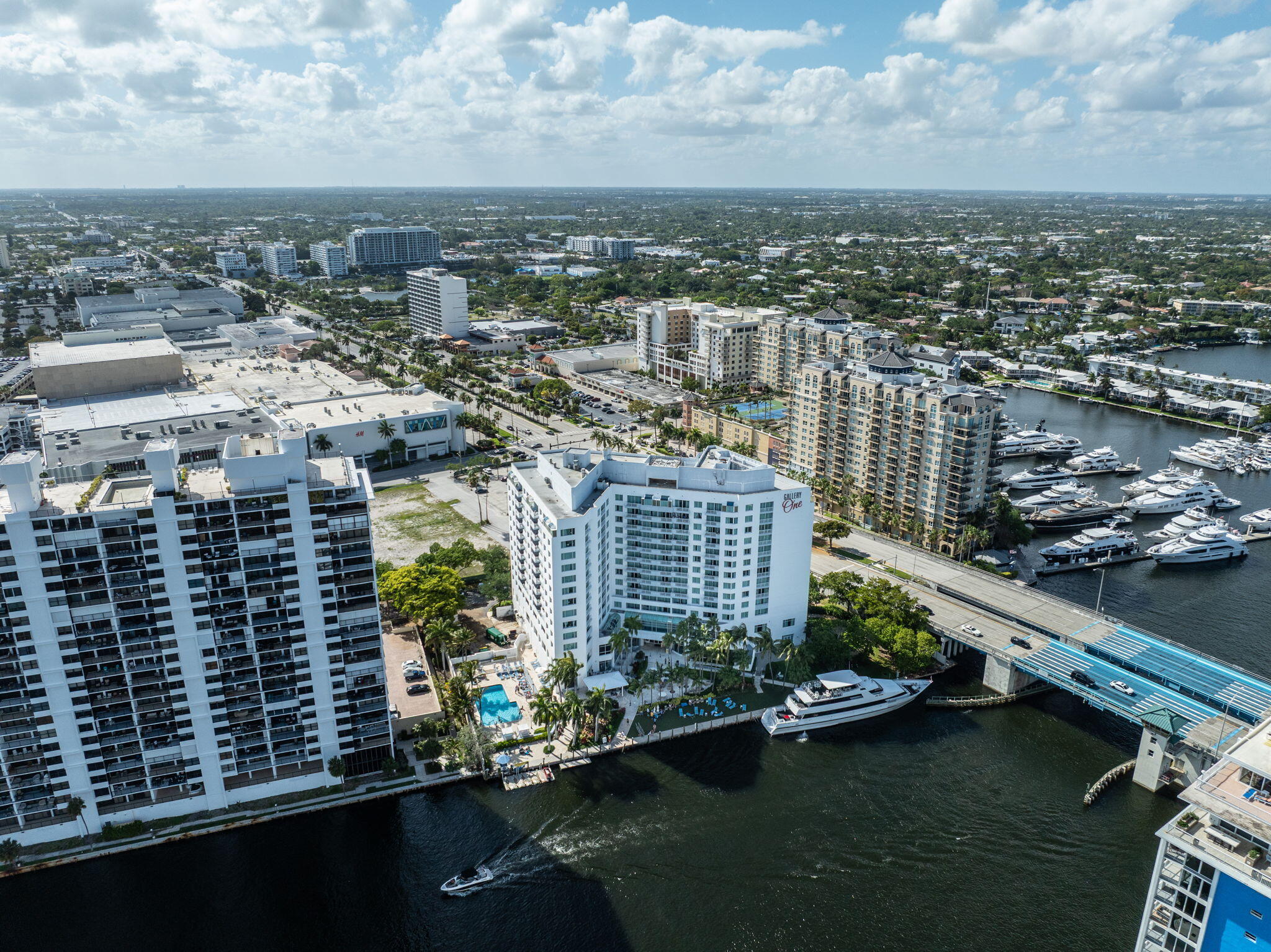 GALLERY ONE CONDO - Residential