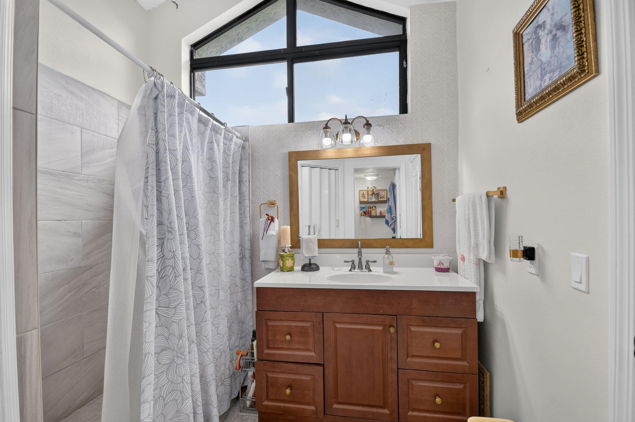 HARBOUR POINTE AT RIVER BRIDGE CONDO - Residential