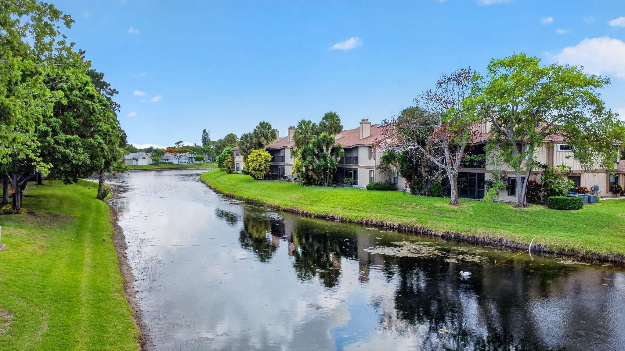 HARBOUR POINTE AT RIVER BRIDGE CONDO - Residential