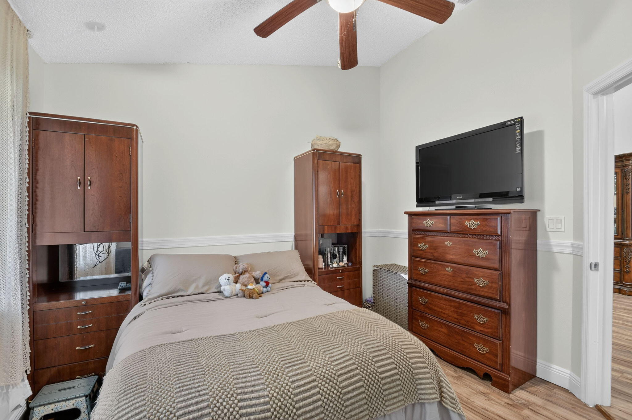 HARBOUR POINTE AT RIVER BRIDGE CONDO - Residential