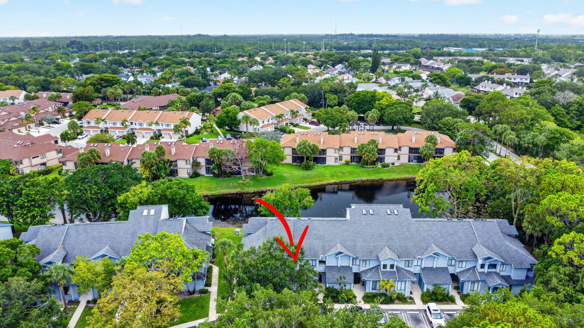 HARBOUR POINTE AT RIVER BRIDGE CONDO - Residential