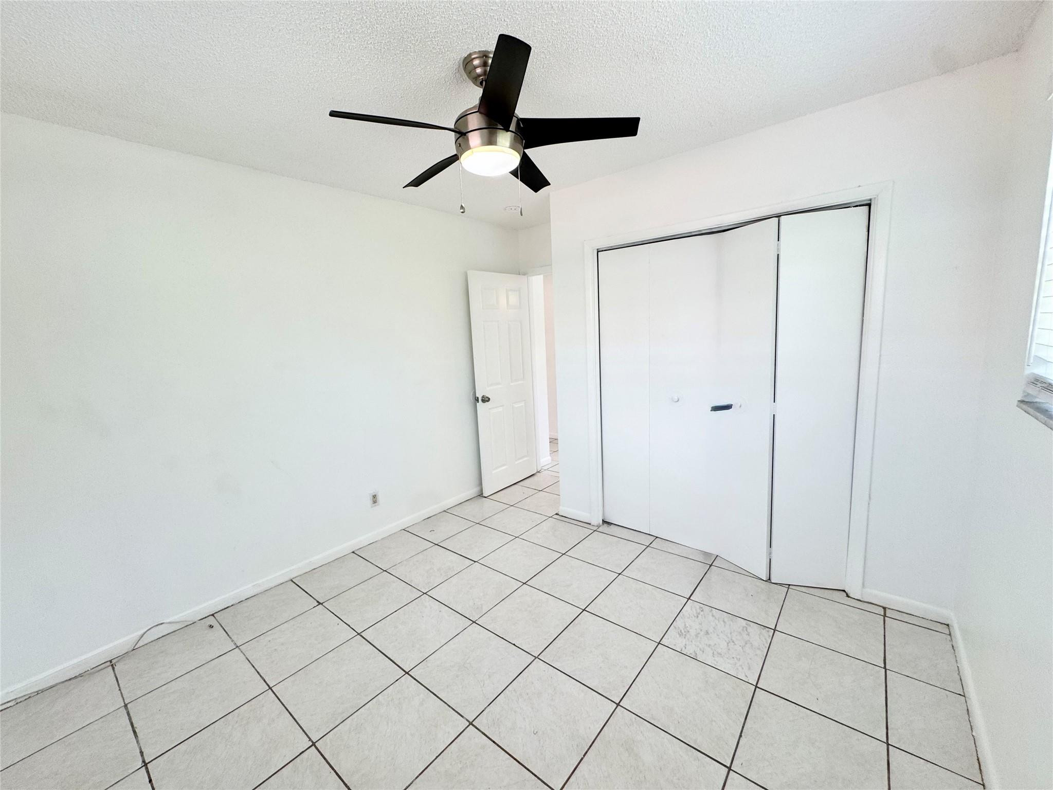 INLET GROVE - Residential Lease