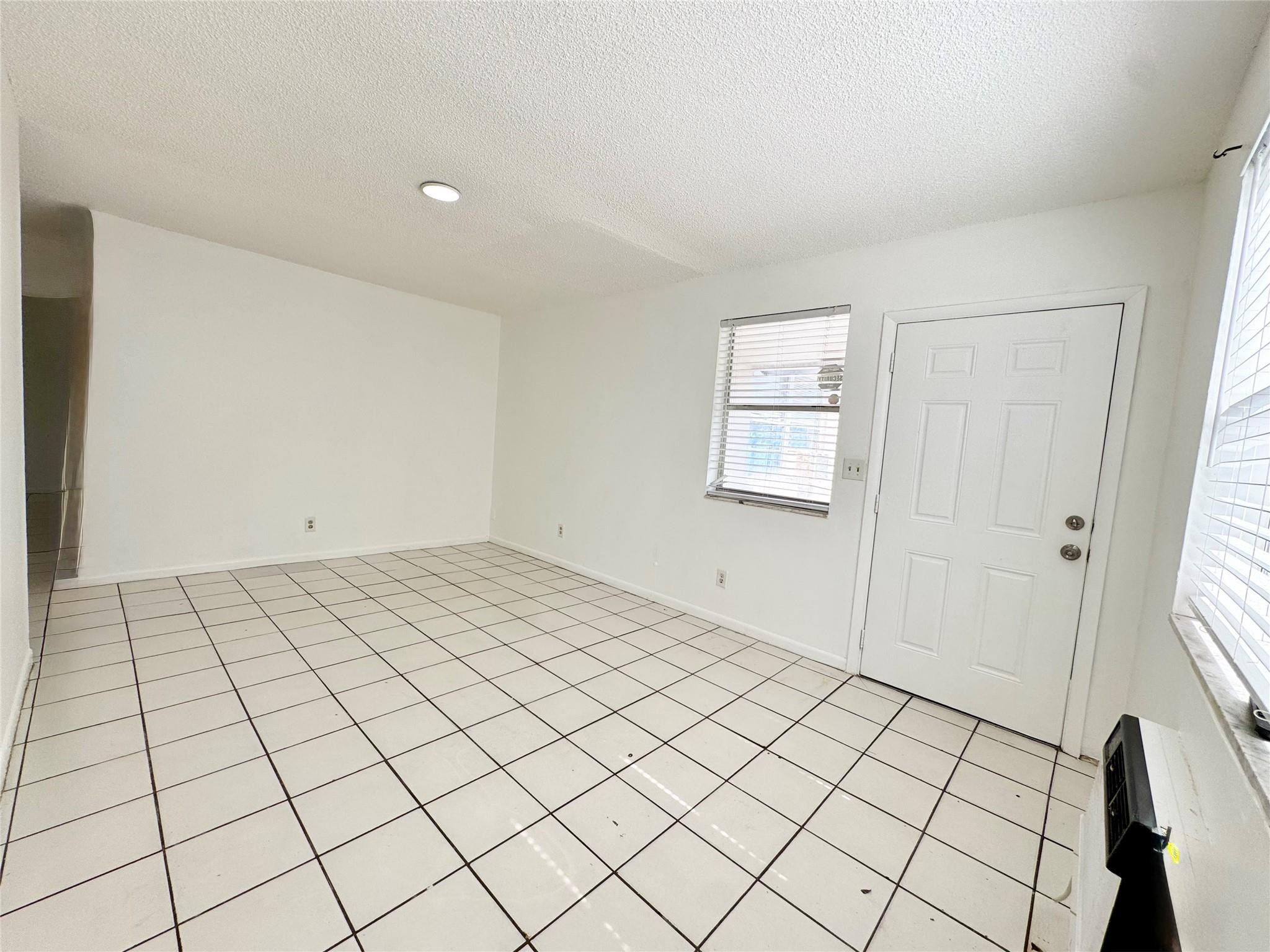 INLET GROVE - Residential Lease