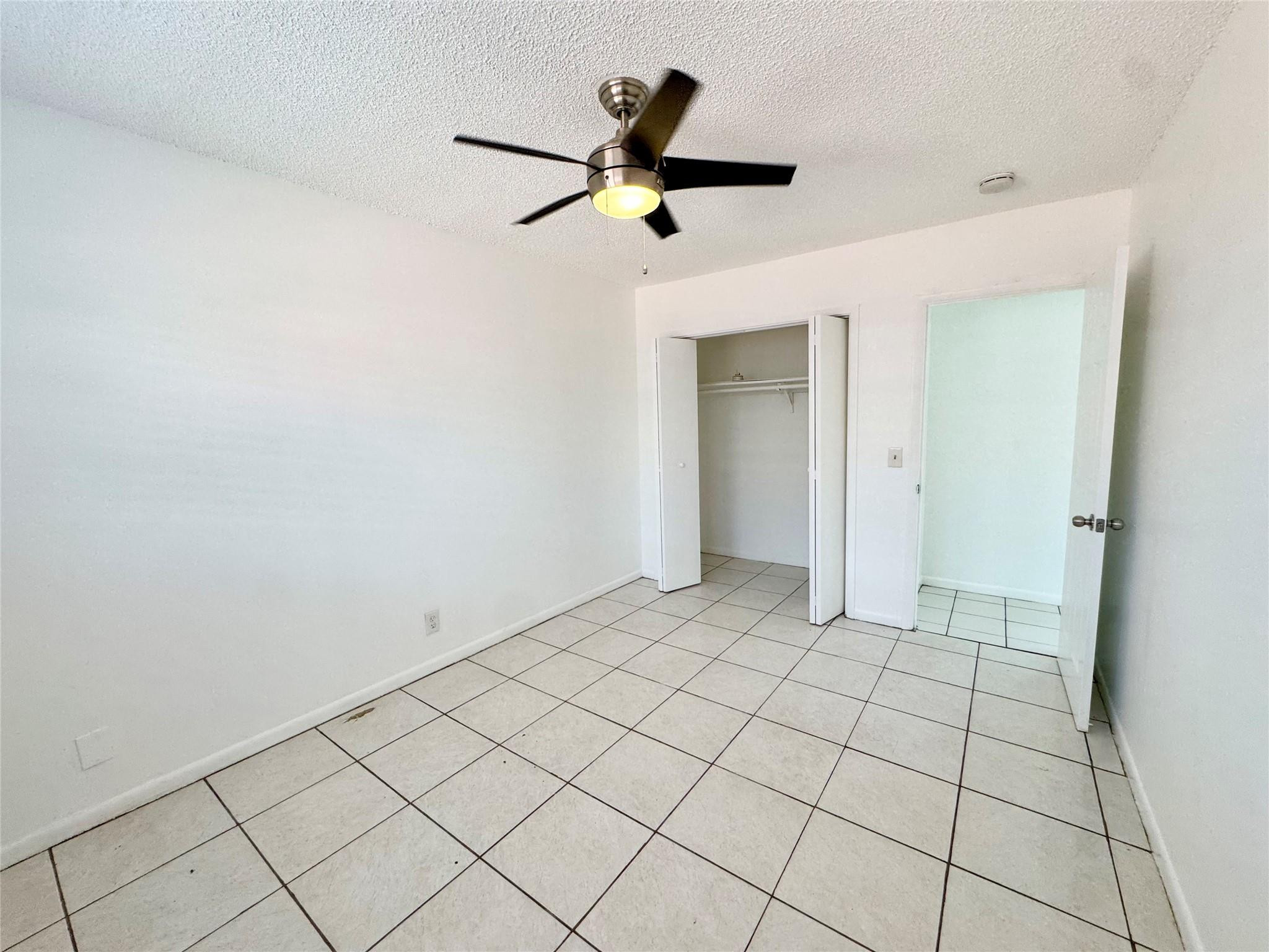 INLET GROVE - Residential Lease