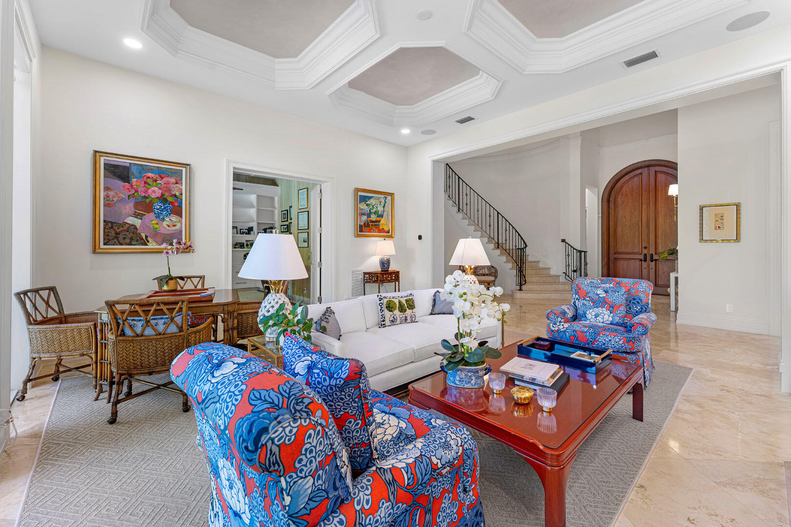 ROYAL PALM YACHT & COUNTRY CLUB - Residential