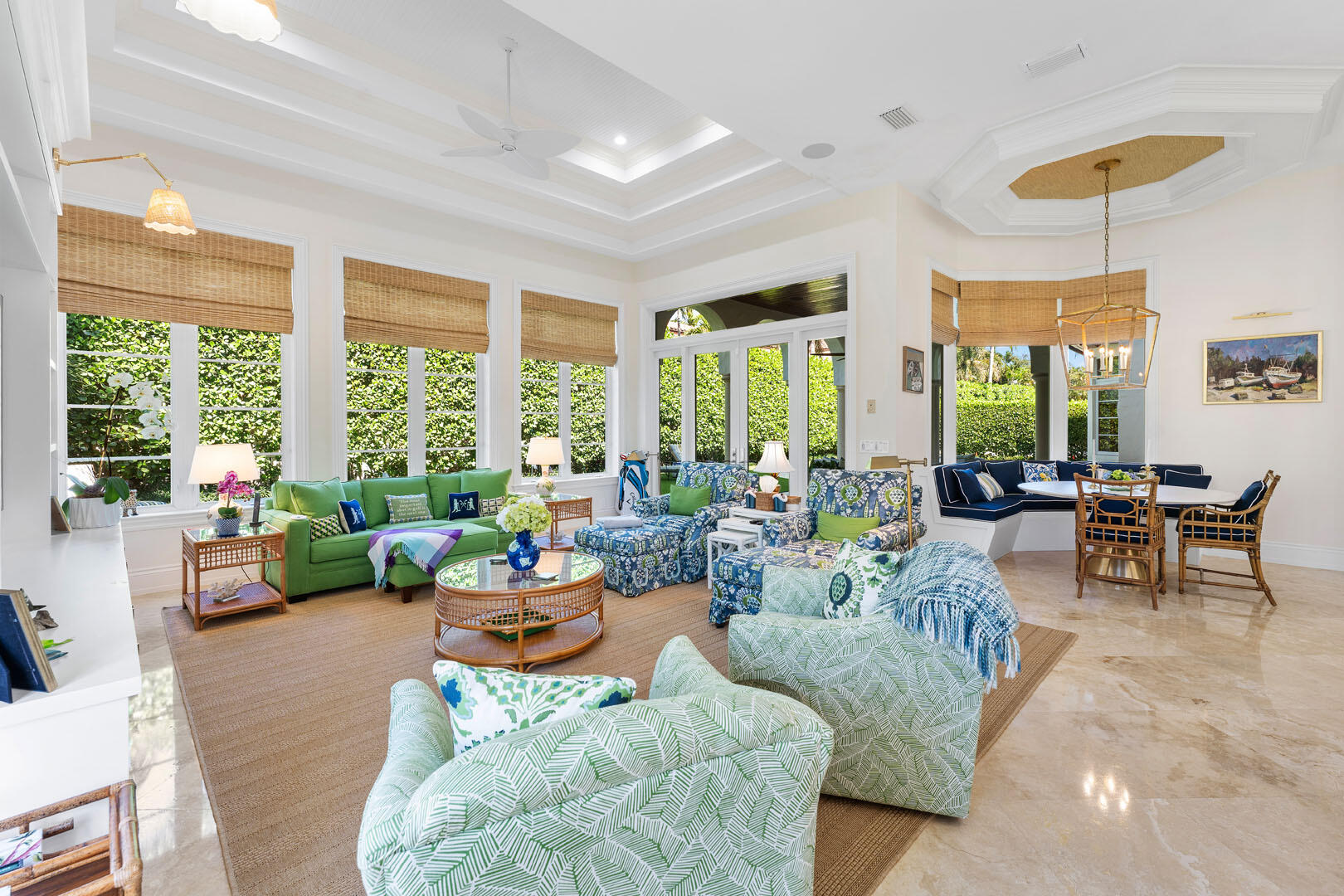 ROYAL PALM YACHT & COUNTRY CLUB - Residential