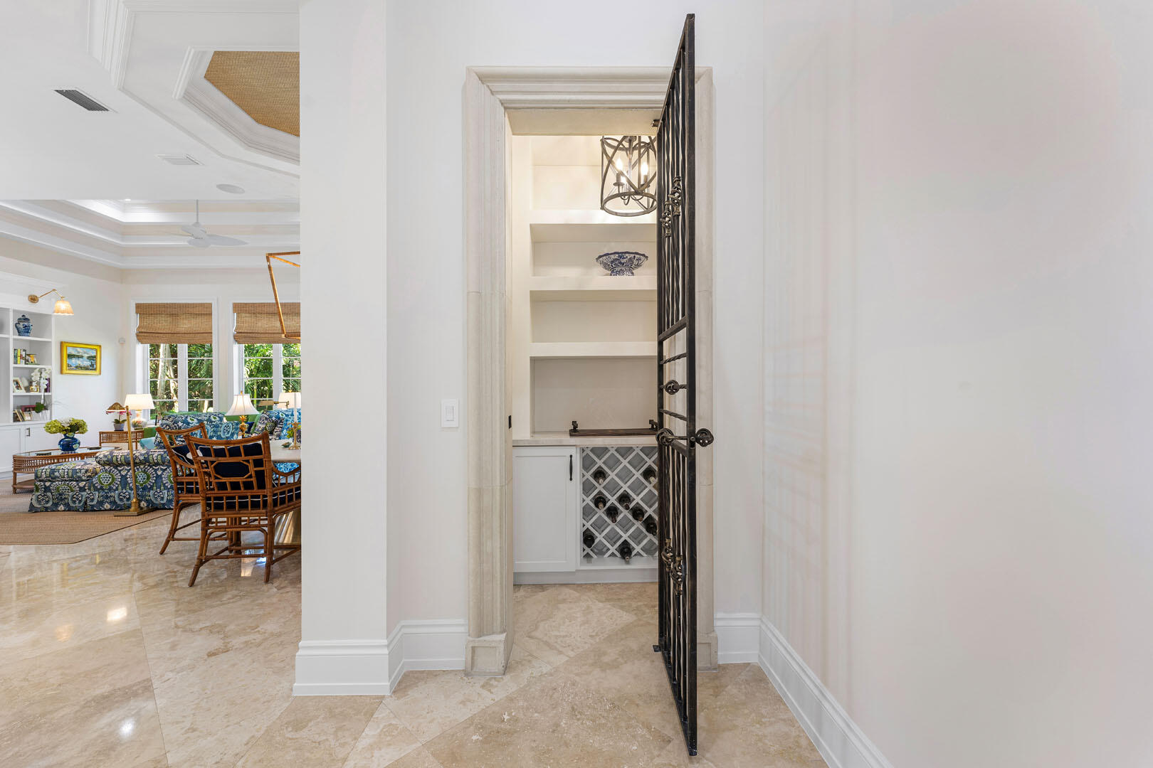 ROYAL PALM YACHT & COUNTRY CLUB - Residential