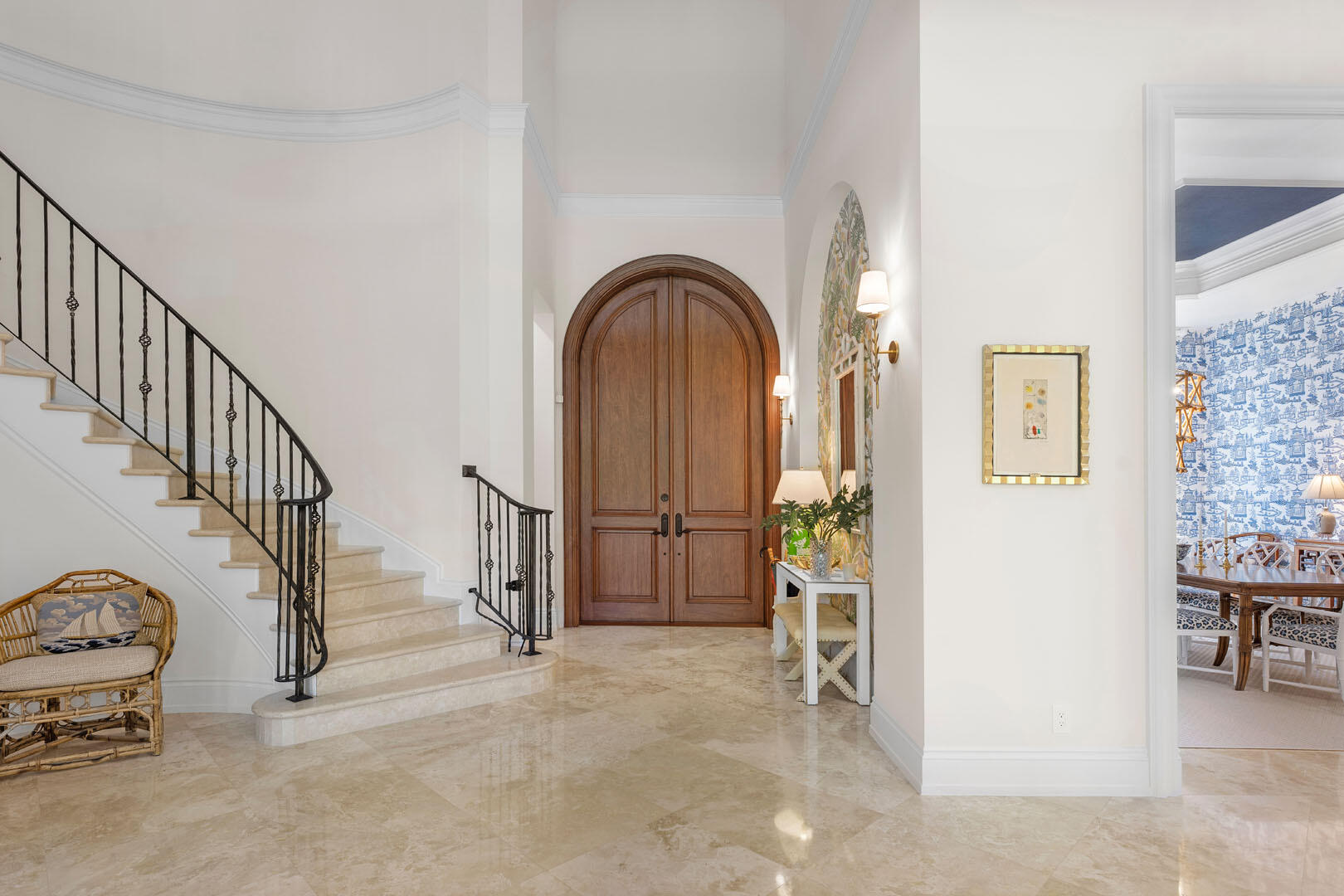 ROYAL PALM YACHT & COUNTRY CLUB - Residential