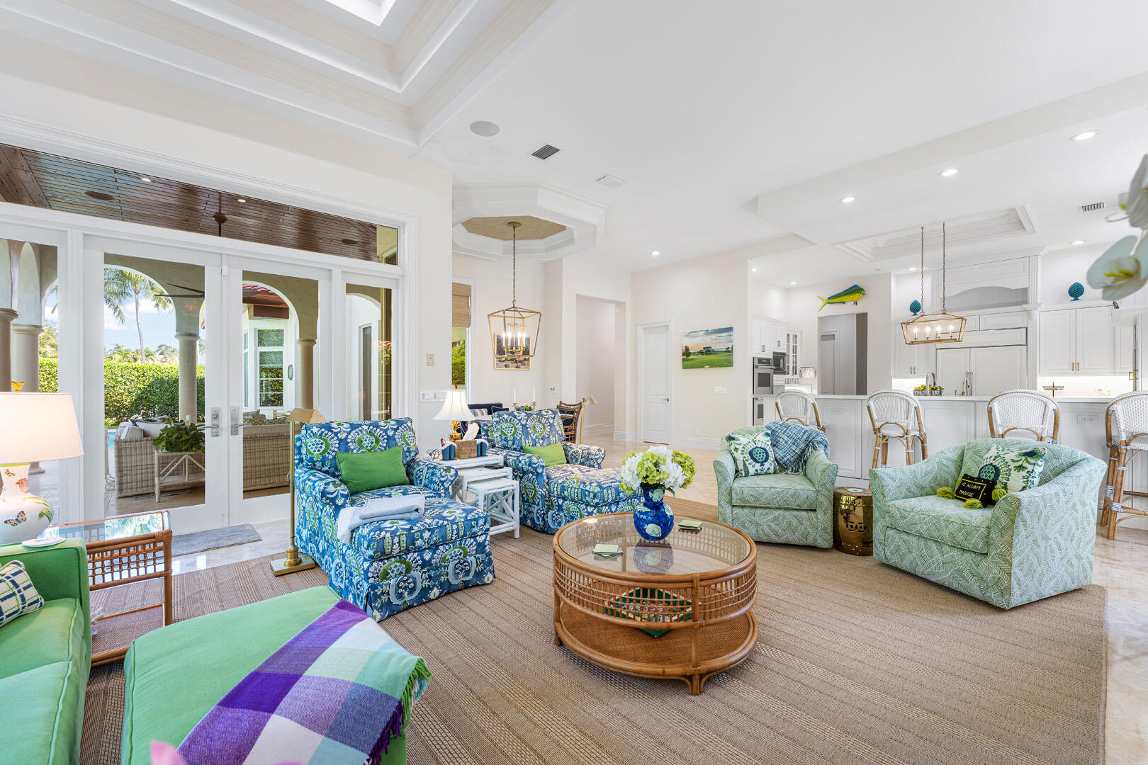 ROYAL PALM YACHT & COUNTRY CLUB - Residential