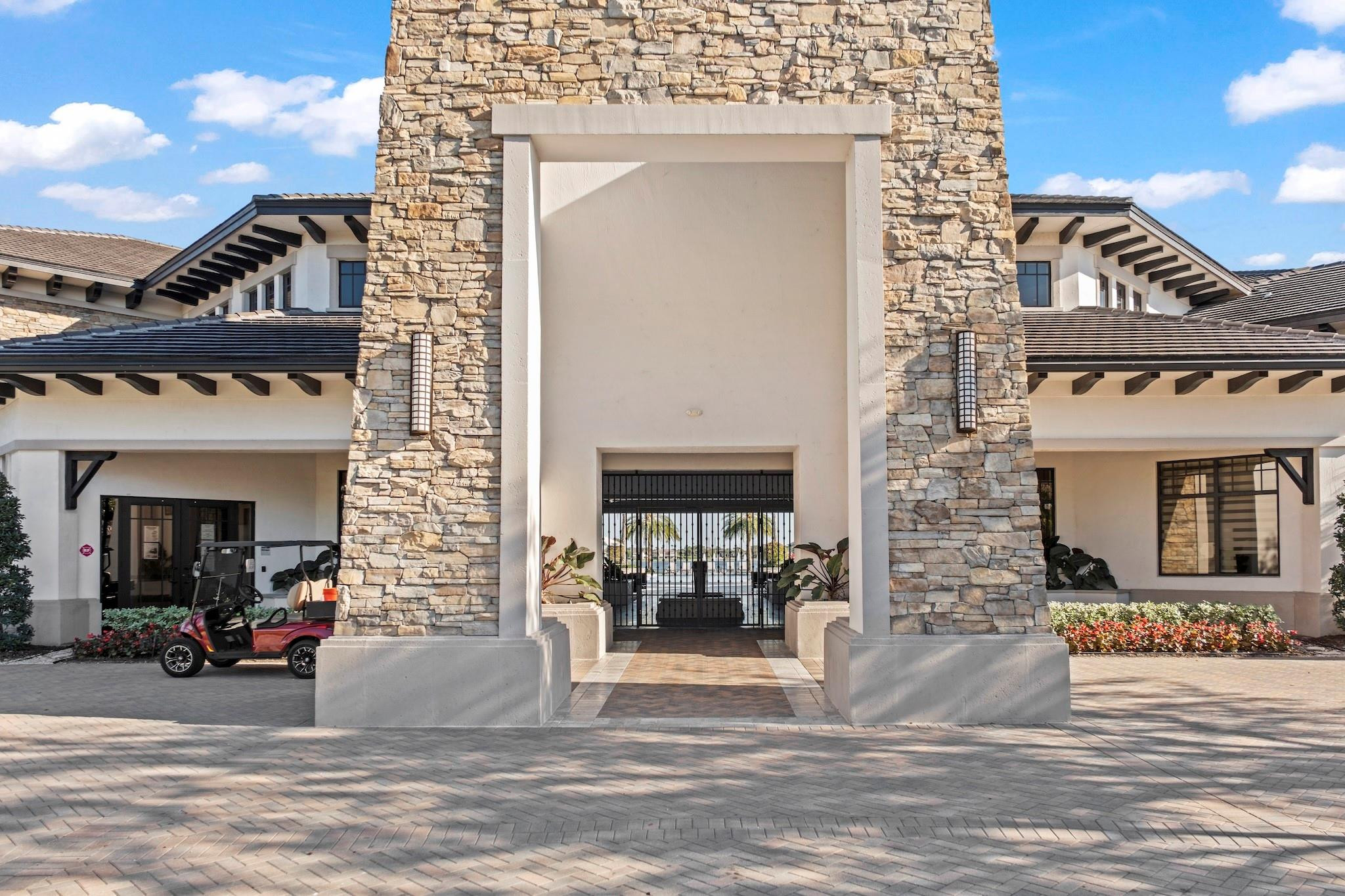 BRUSCHI PROPERTY - Residential