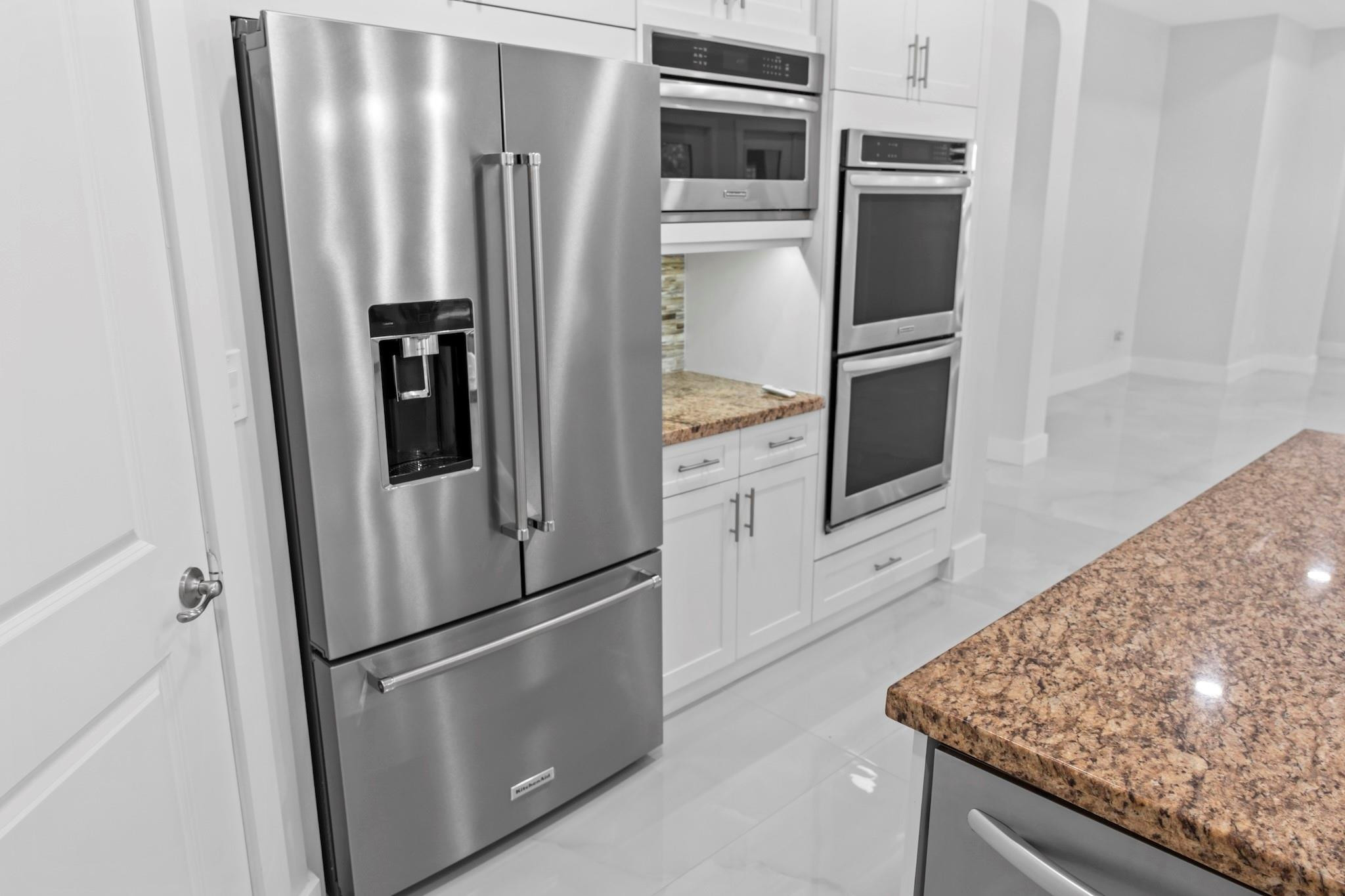 BRUSCHI PROPERTY - Residential