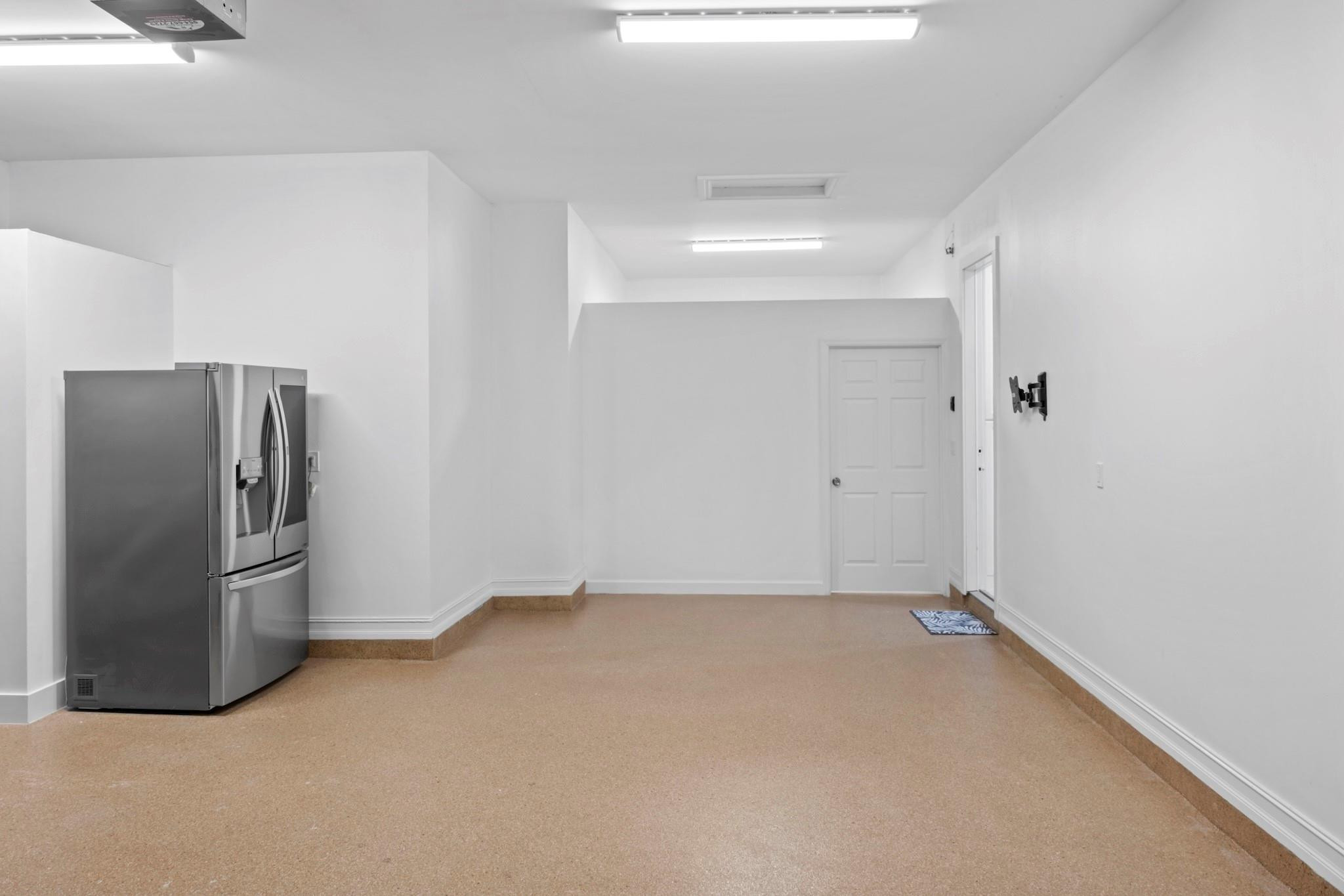 BRUSCHI PROPERTY - Residential
