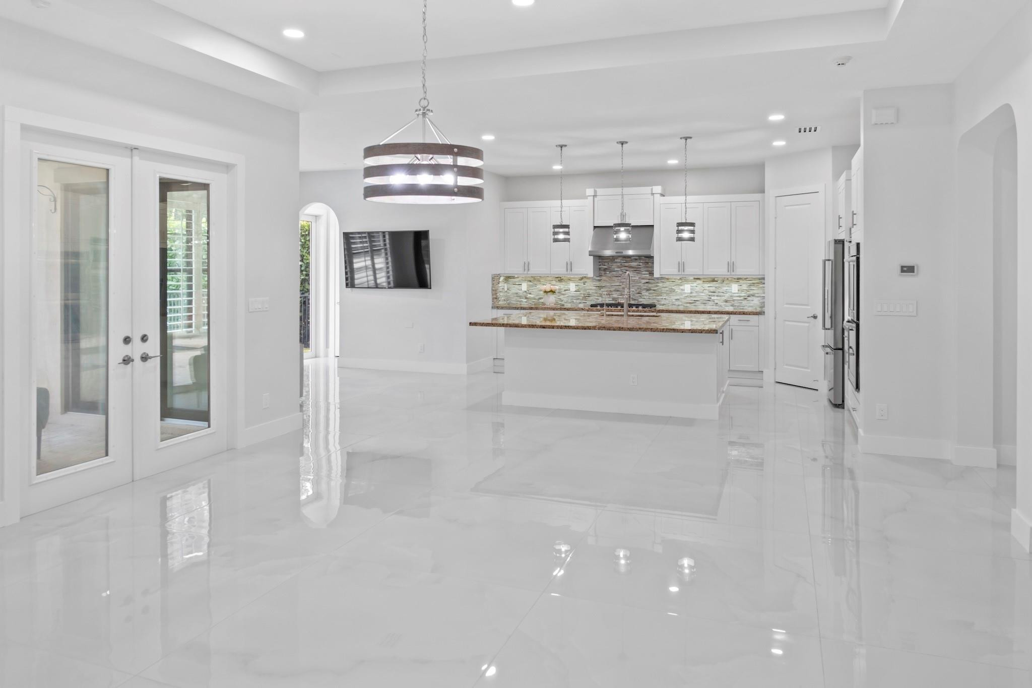 BRUSCHI PROPERTY - Residential