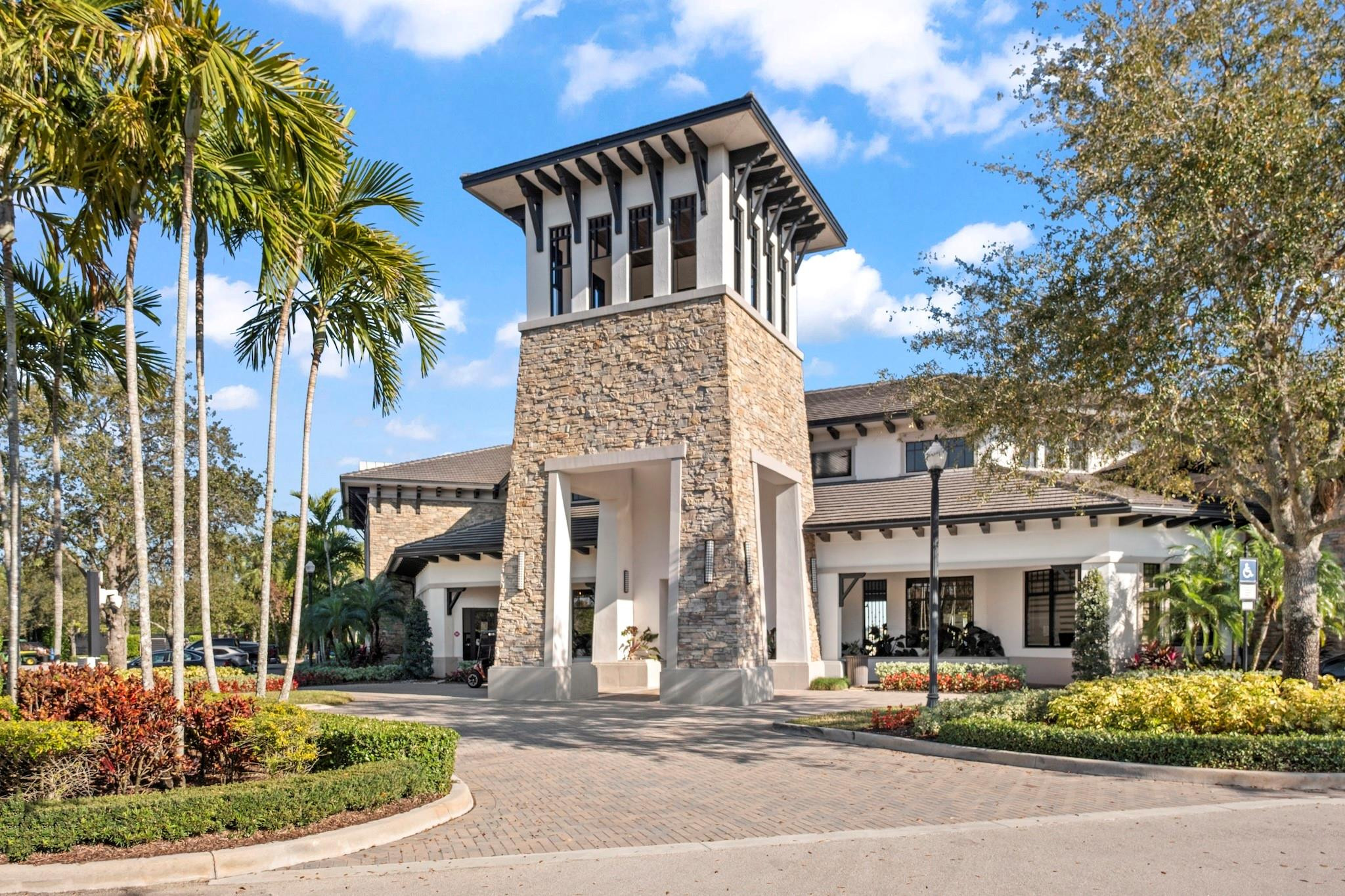 BRUSCHI PROPERTY - Residential