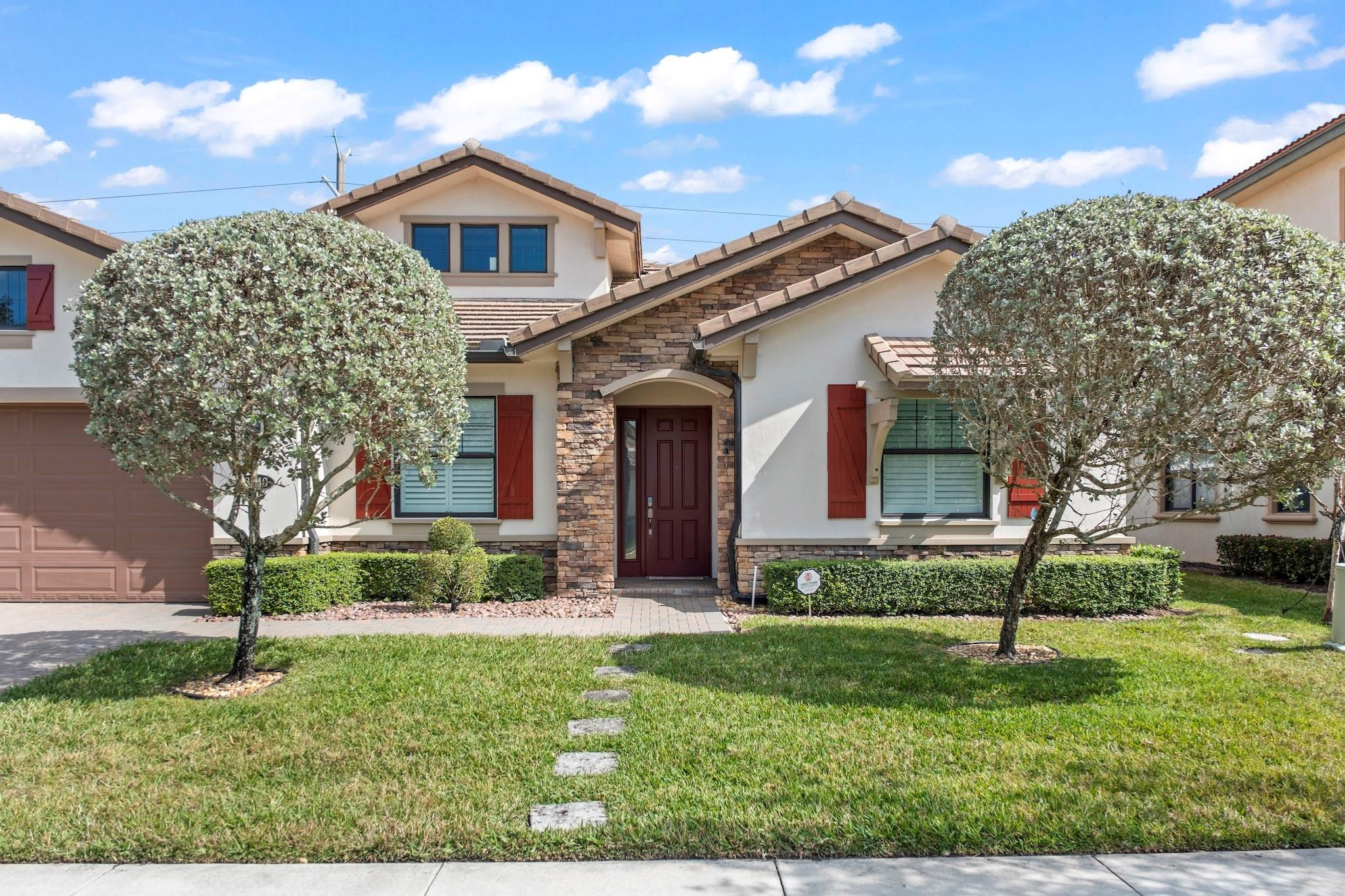 BRUSCHI PROPERTY - Residential
