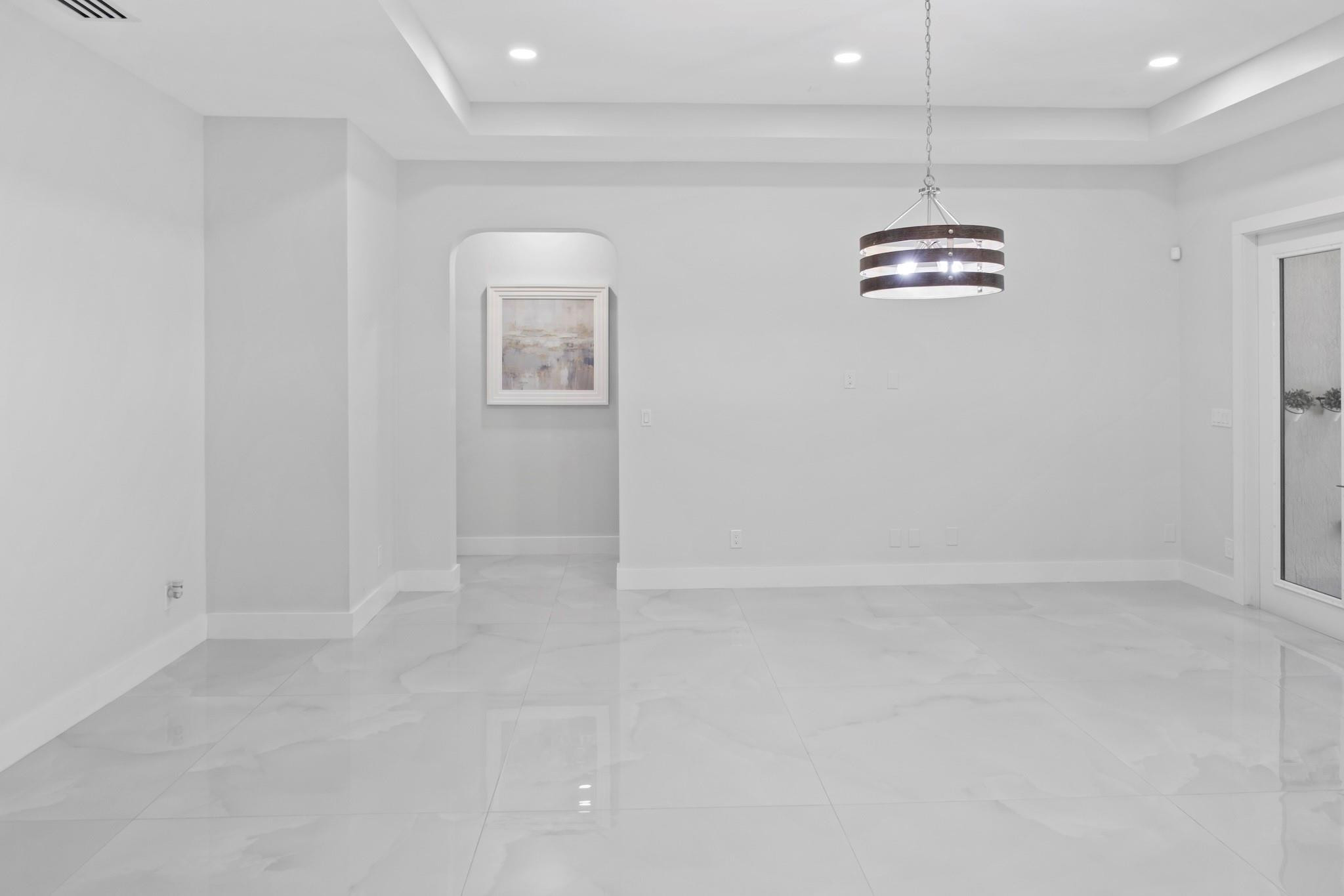 BRUSCHI PROPERTY - Residential