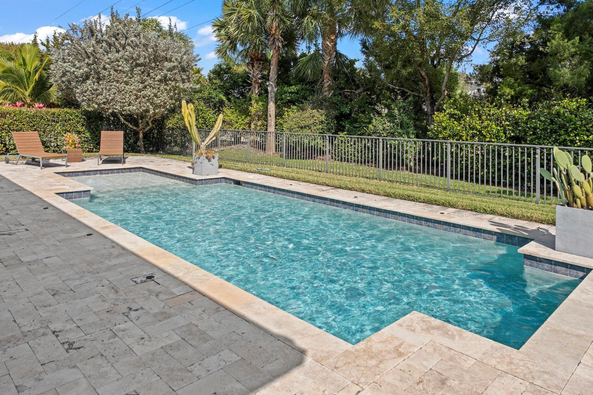 BRUSCHI PROPERTY - Residential