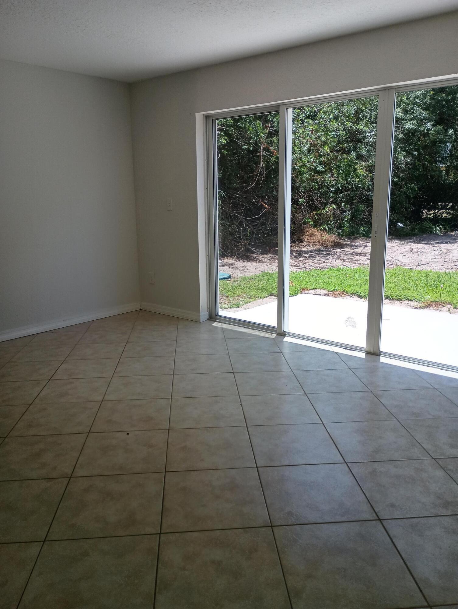 DIXIELAND SUBDIVISION - Residential Lease