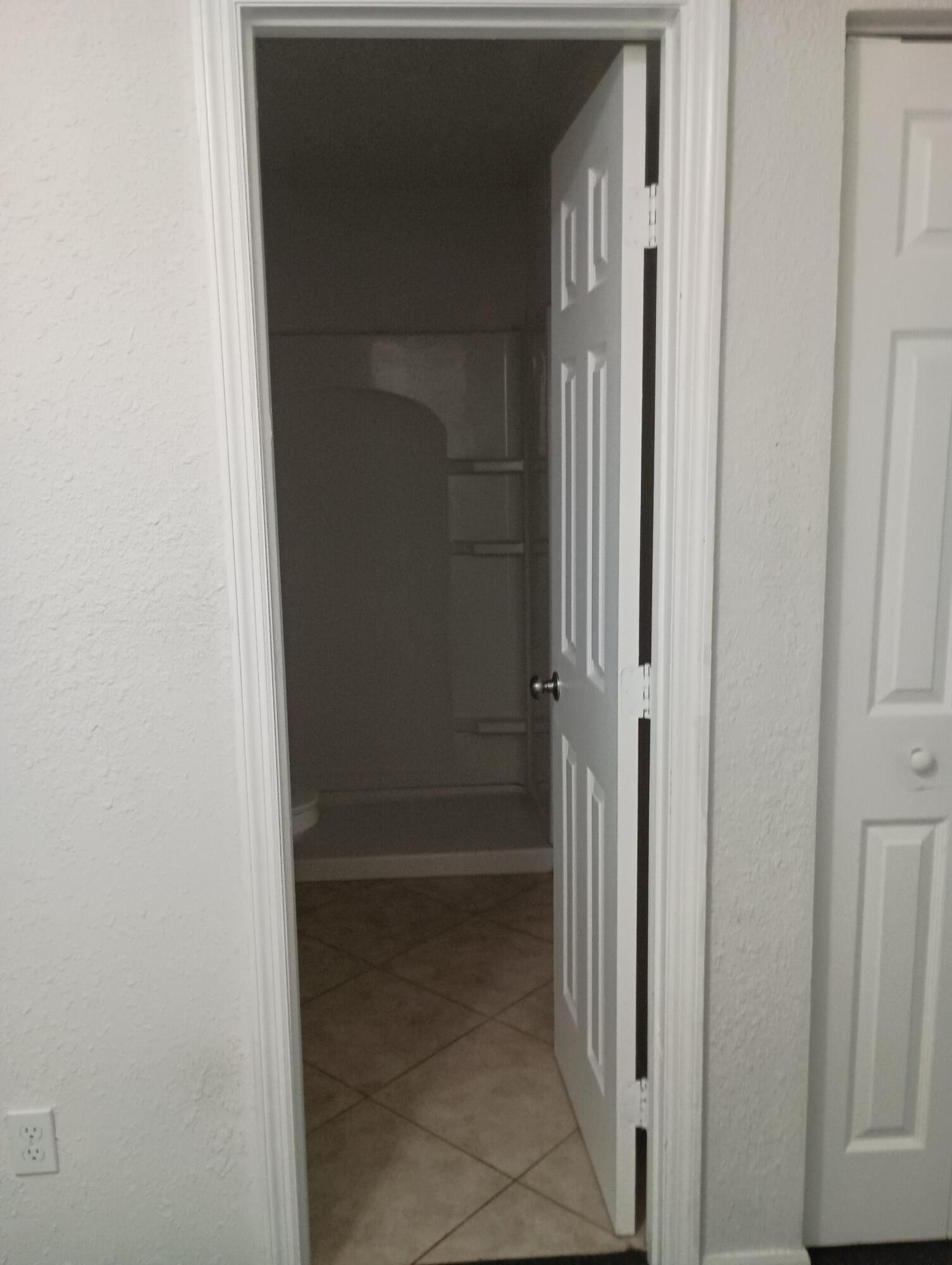 DIXIELAND SUBDIVISION - Residential Lease