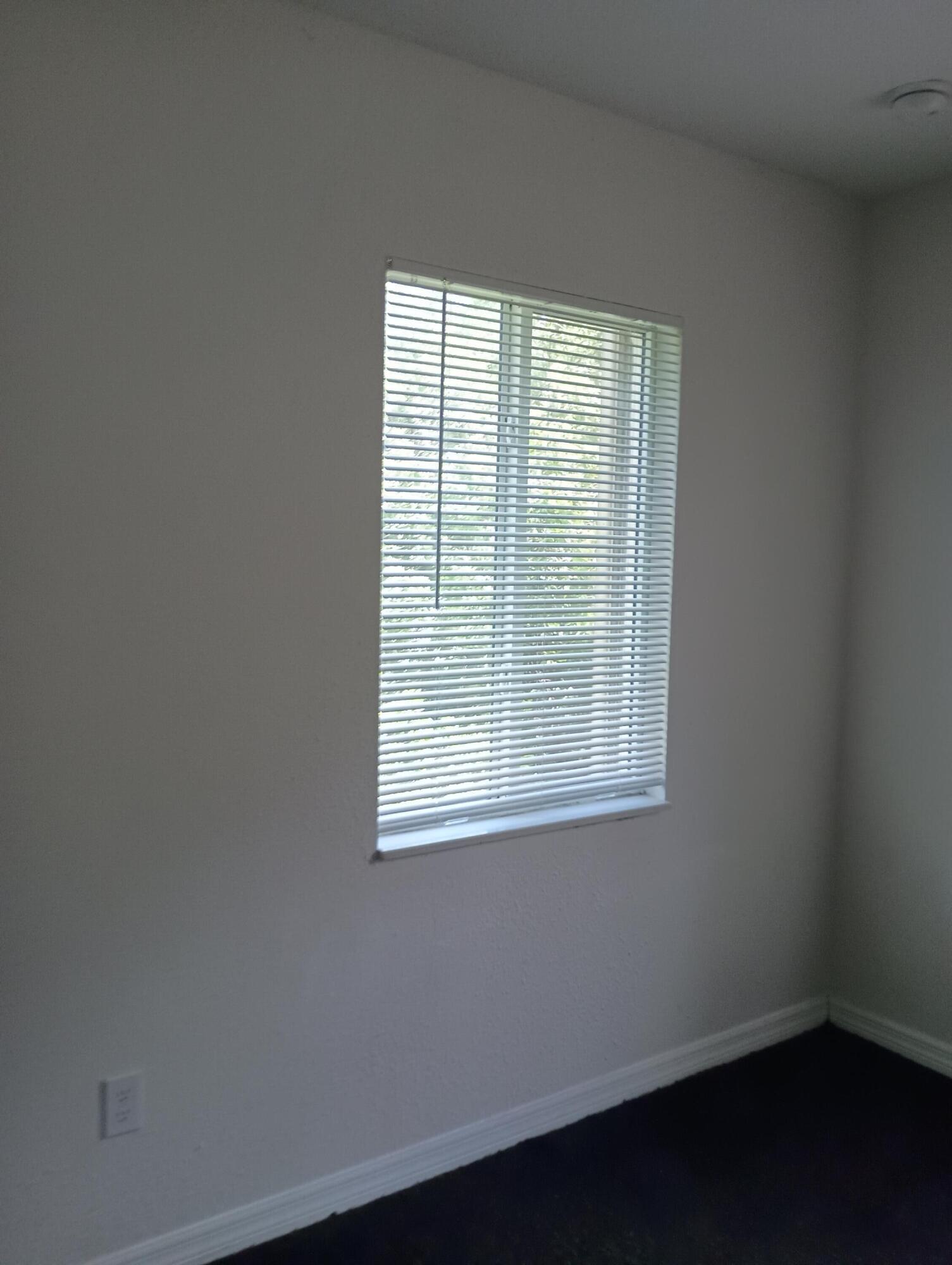 DIXIELAND SUBDIVISION - Residential Lease