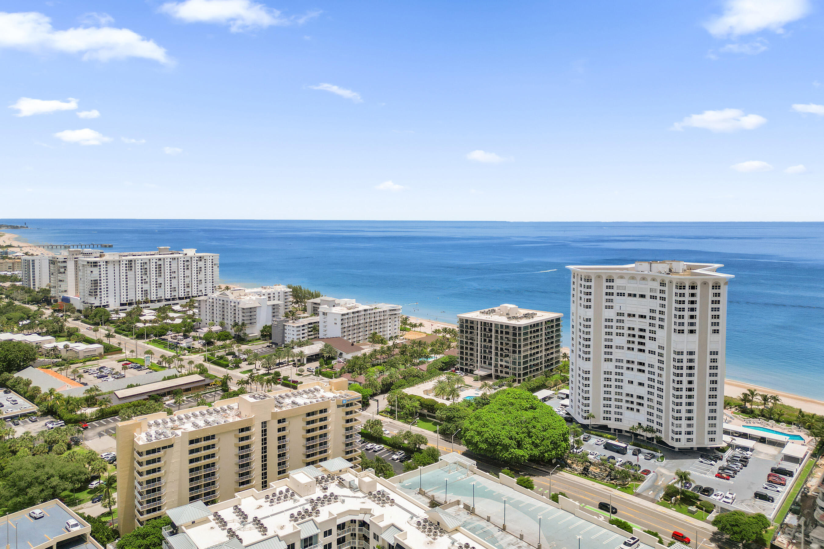 Claridge Condo - Residential