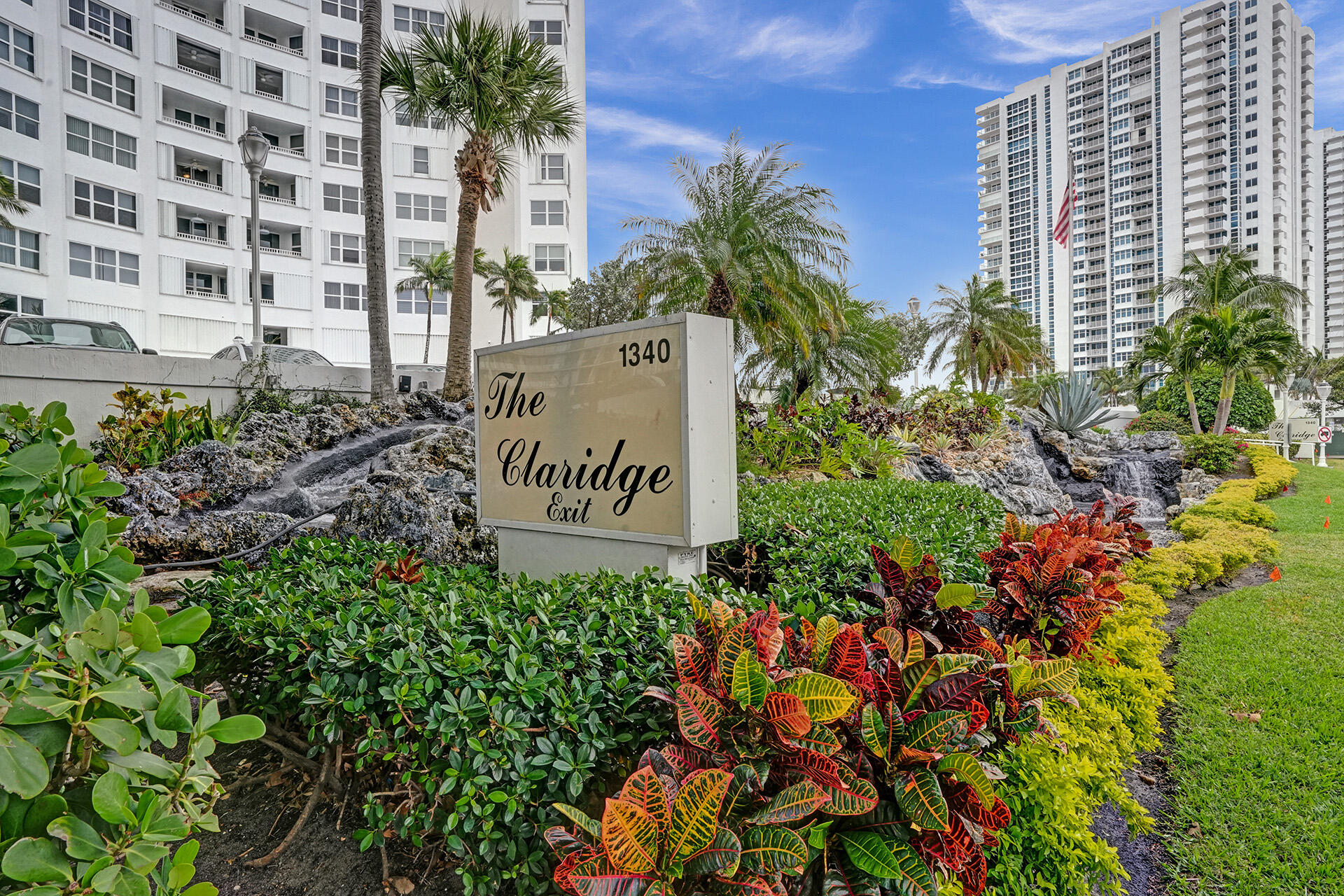 Claridge Condo - Residential