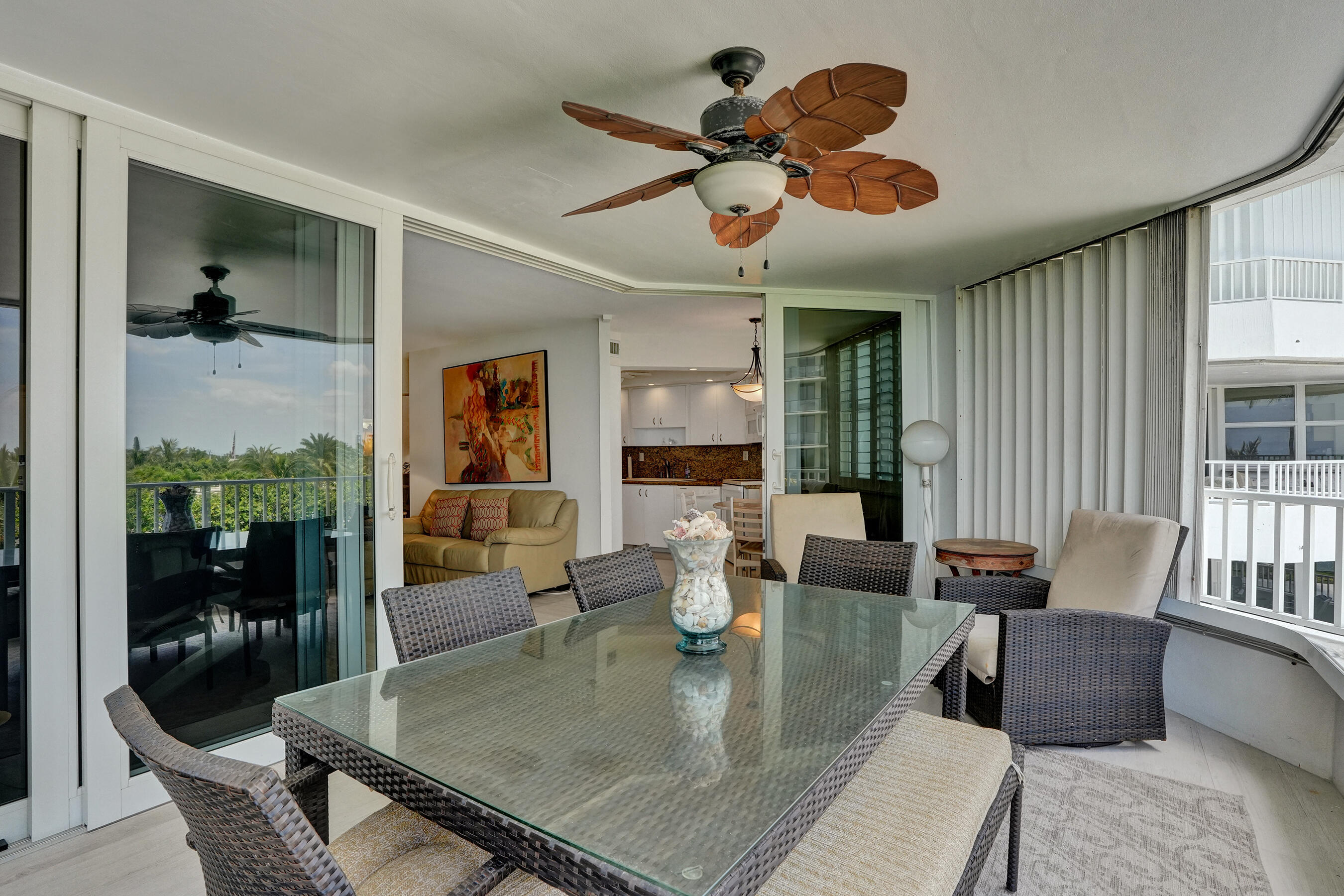 Claridge Condo - Residential