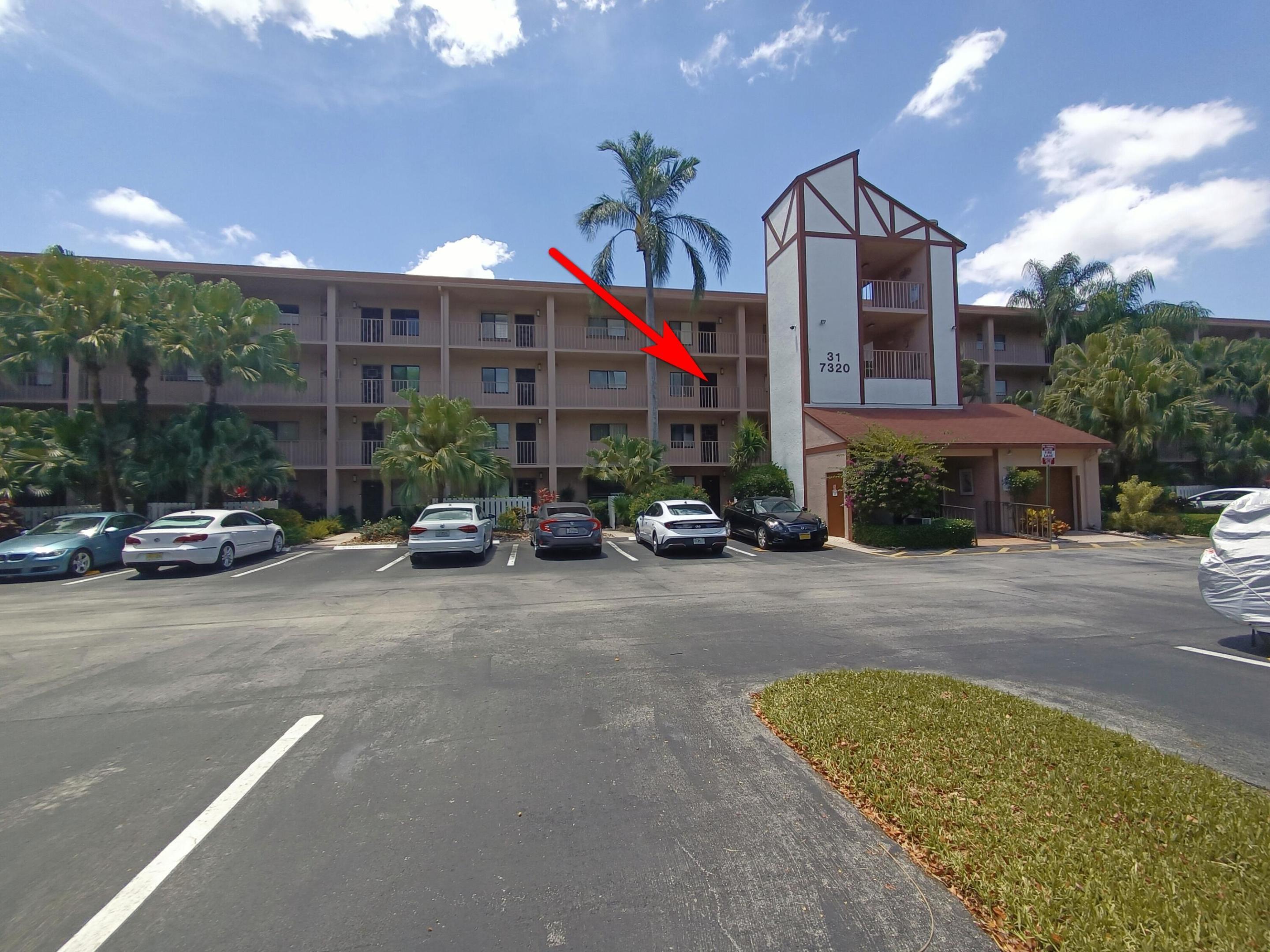 HUNTINGTON LAKES SEC FOUR CONDOS - Residential