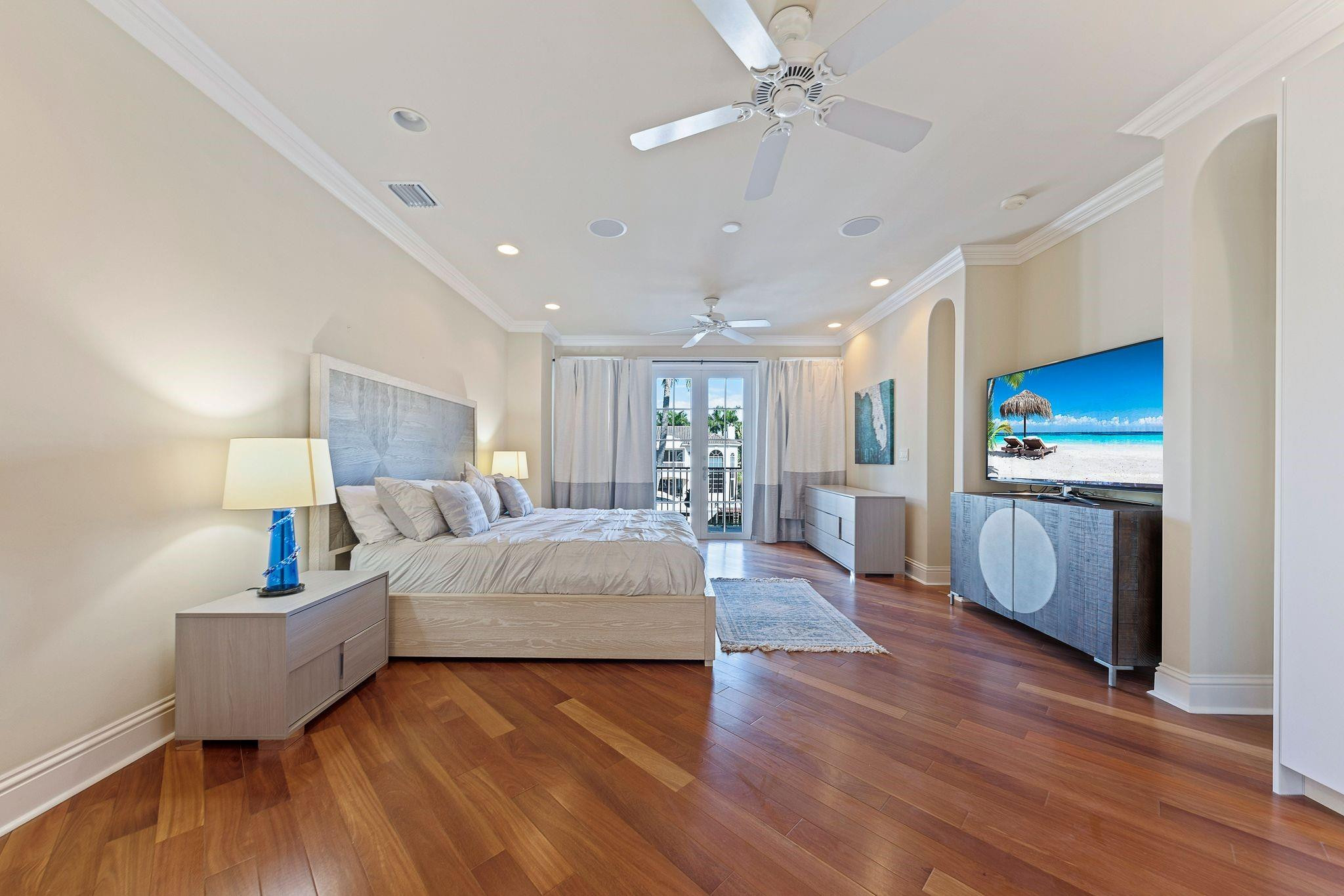 PELICAN ISLE - Residential