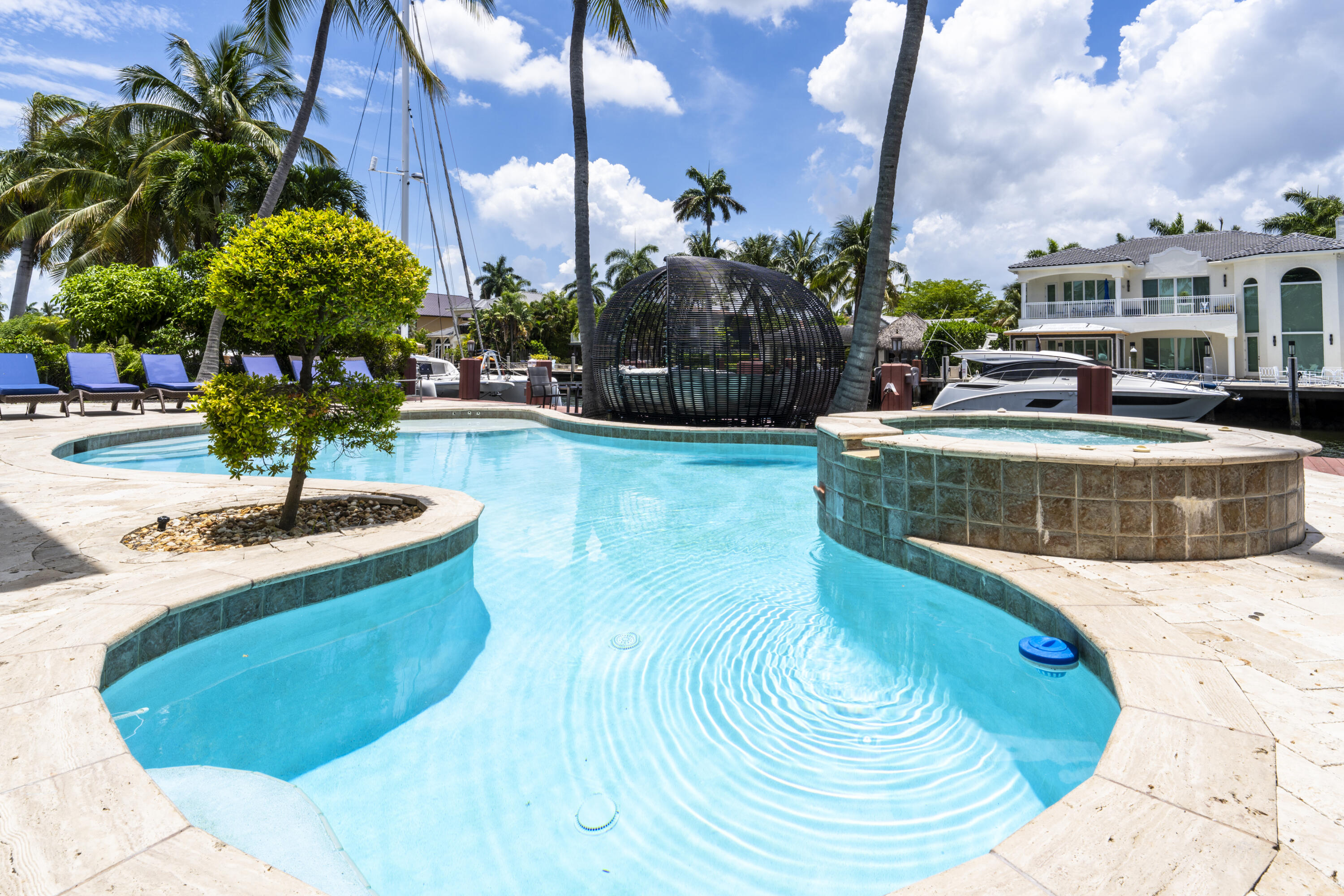 PELICAN ISLE - Residential