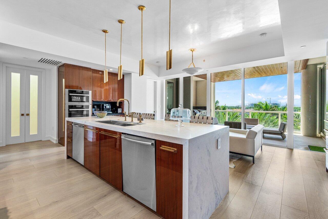 ONE THOUSAND OCEAN - Residential