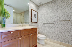 RITZ CARLTON RESIDENCES - Residential
