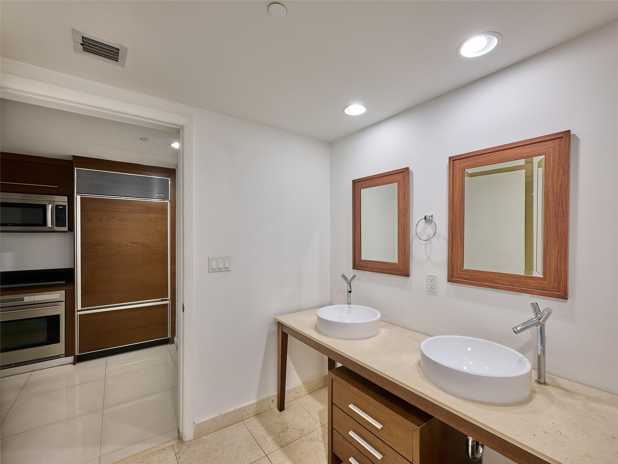 ICON BRICKELL NO TWO - Residential Lease