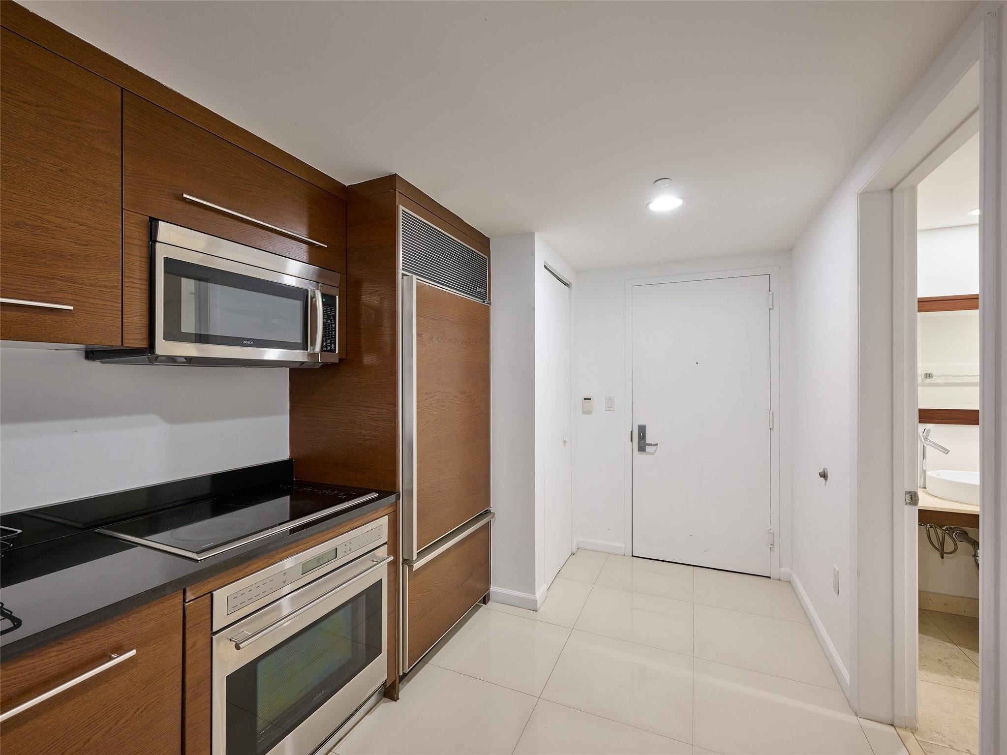 ICON BRICKELL NO TWO - Residential Lease