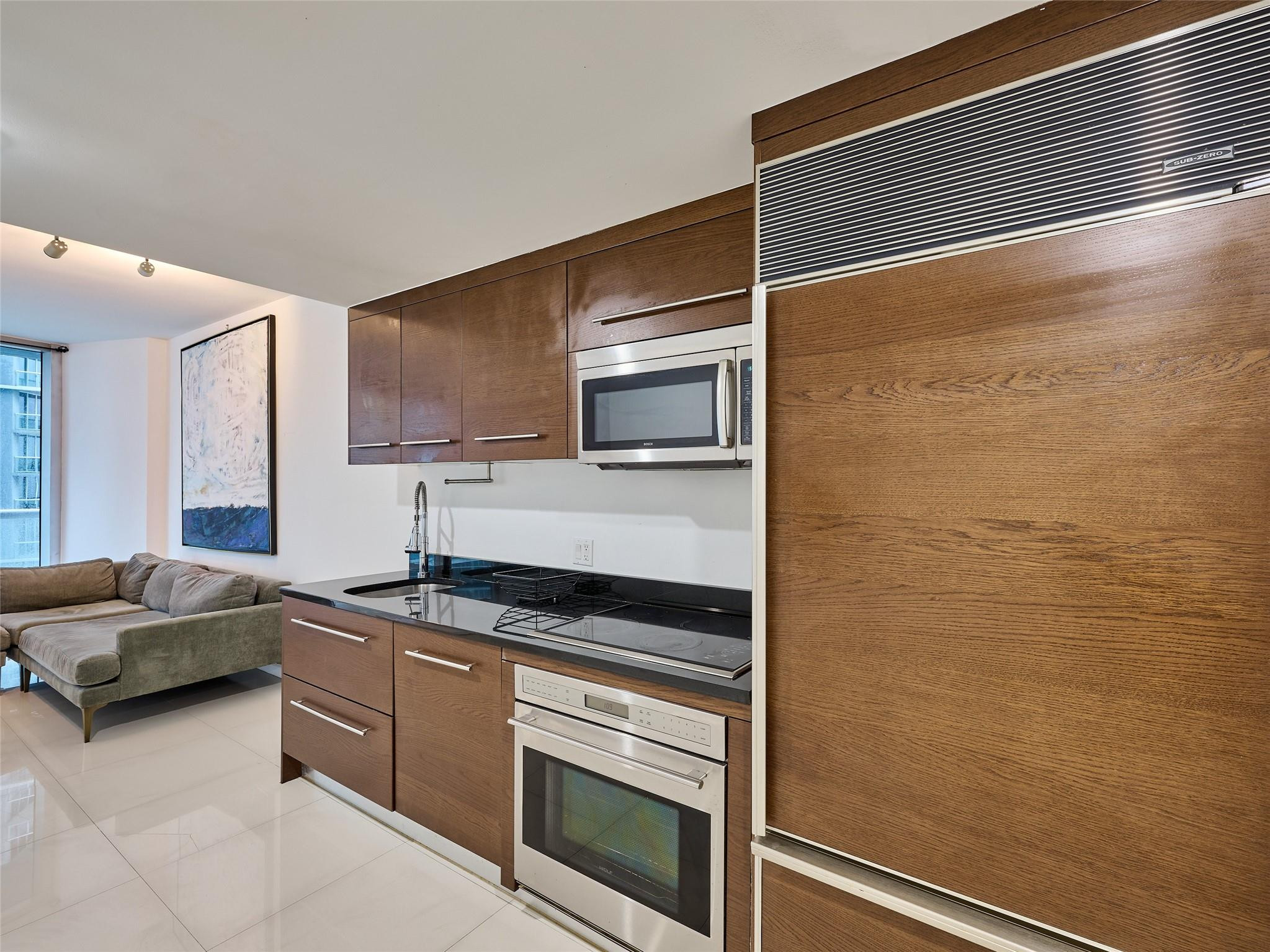 ICON BRICKELL NO TWO - Residential Lease