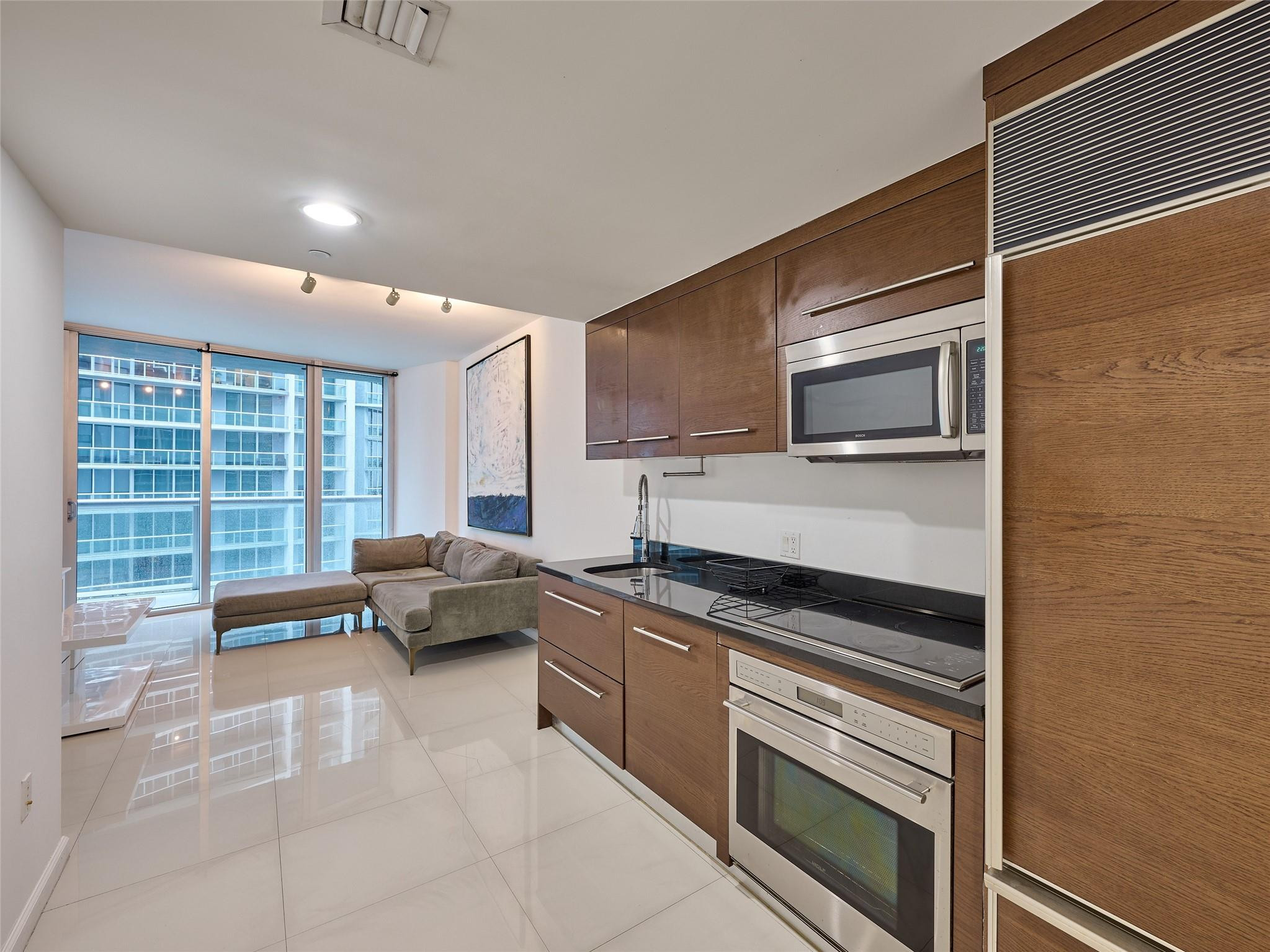 ICON BRICKELL NO TWO - Residential Lease