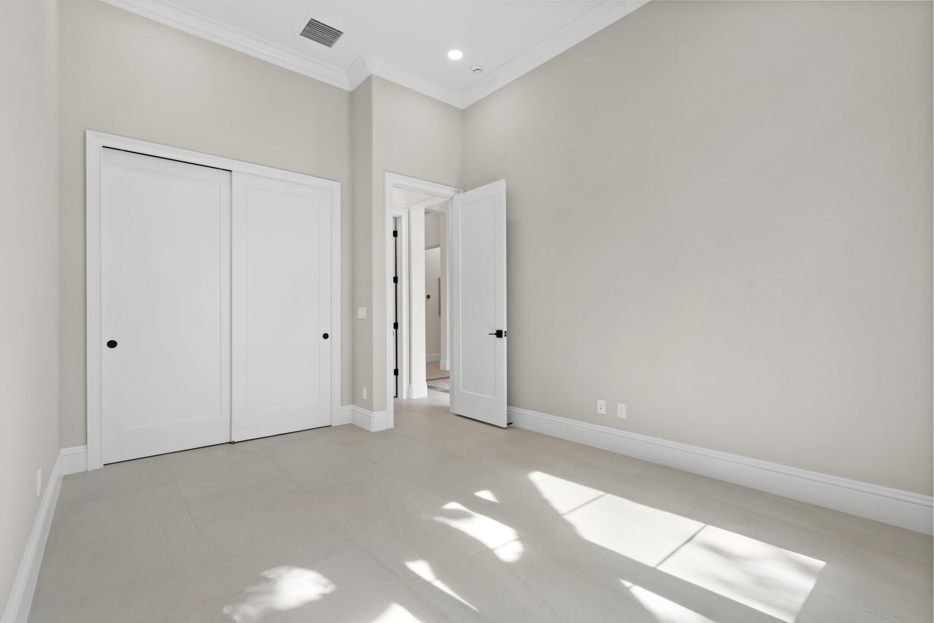 SEAGLASS P. D. - Residential