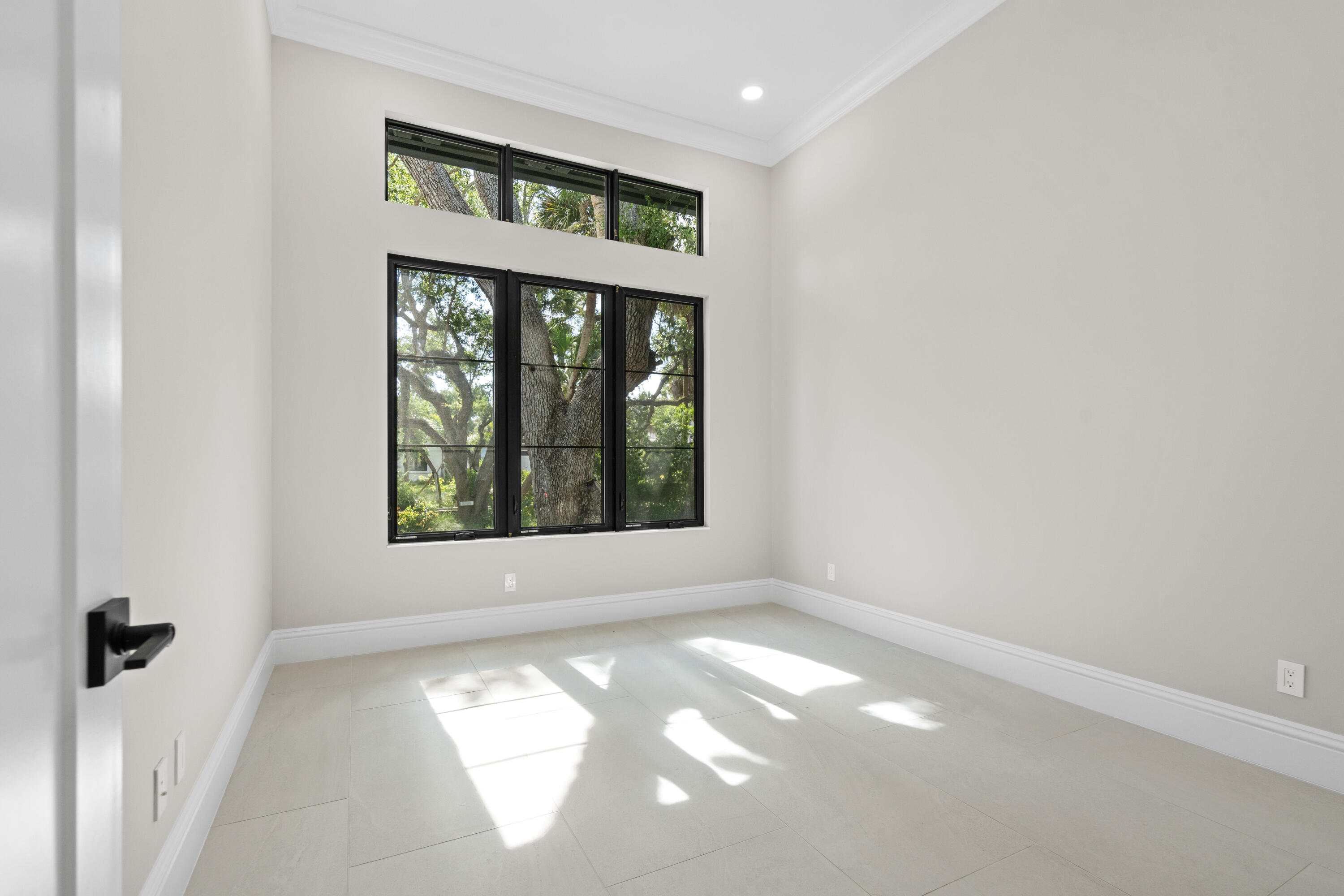 SEAGLASS P. D. - Residential
