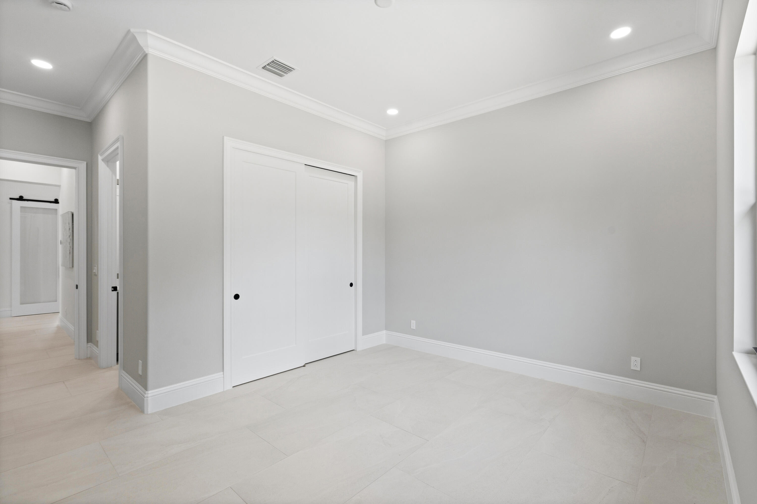 SEAGLASS P. D. - Residential