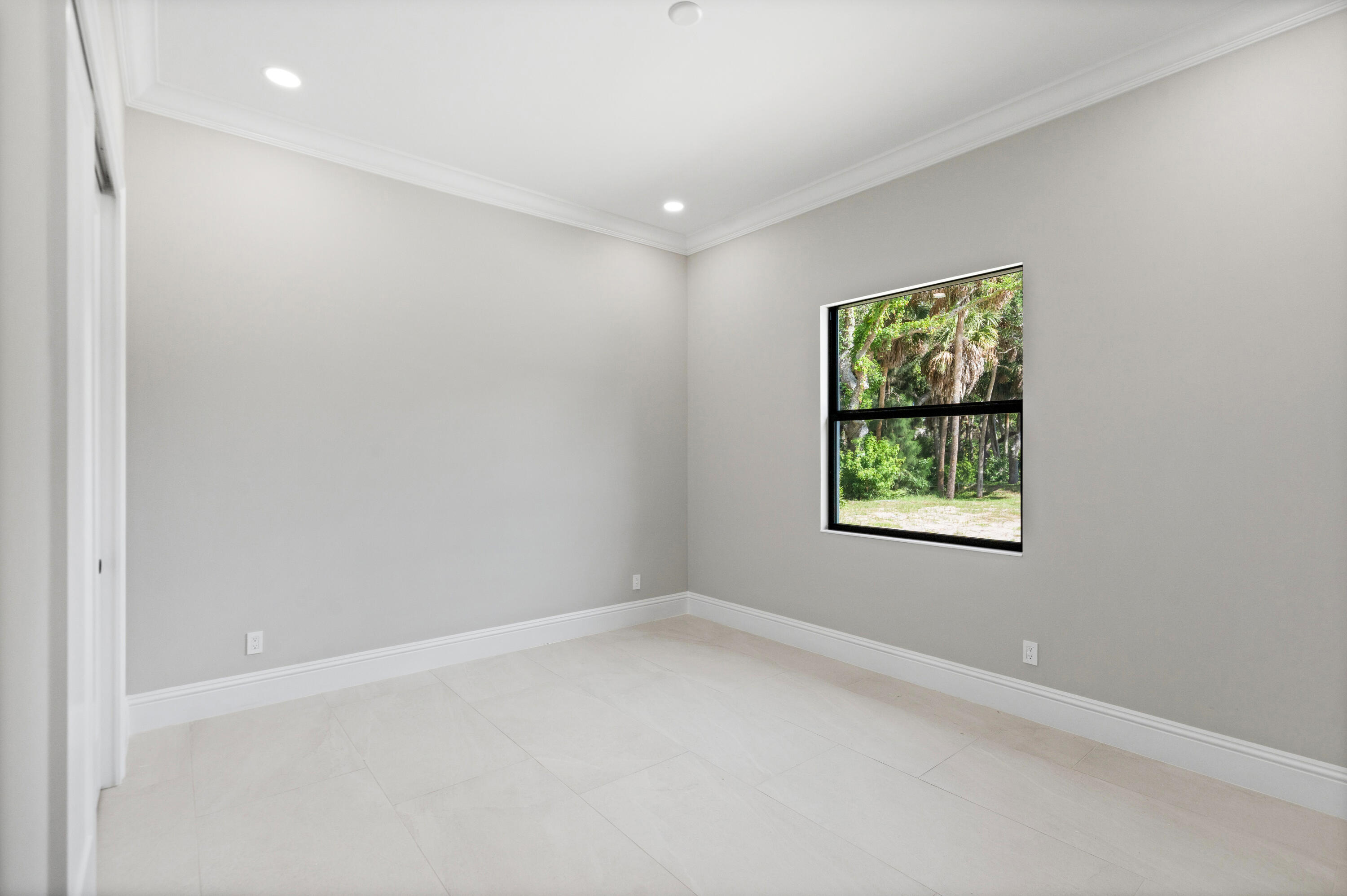SEAGLASS P. D. - Residential