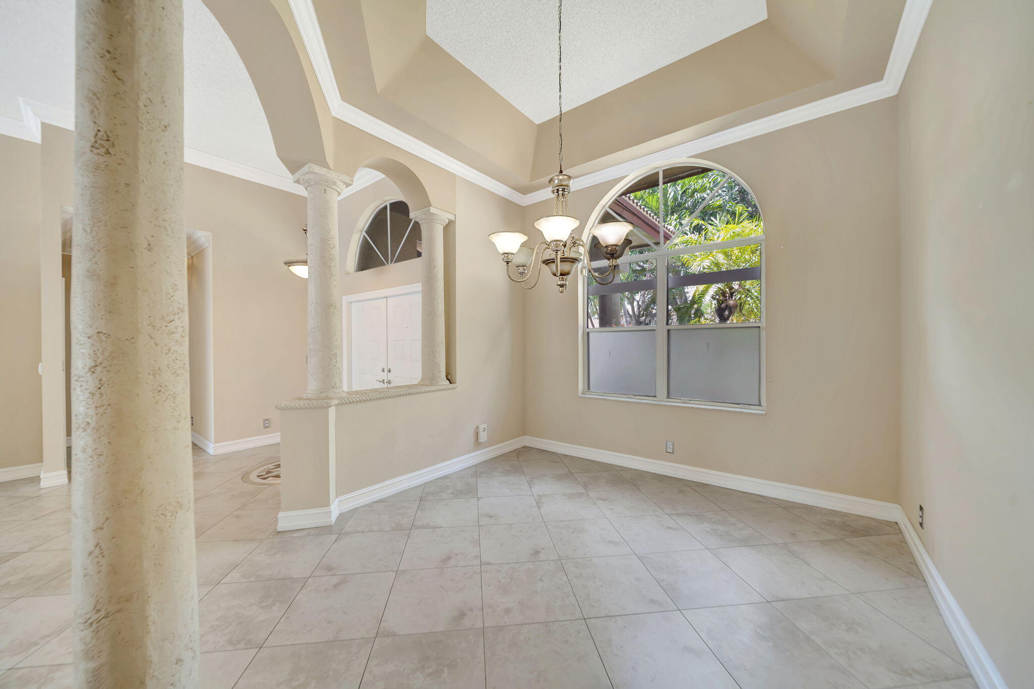 ESTATES AT TURTLE RUN - Residential