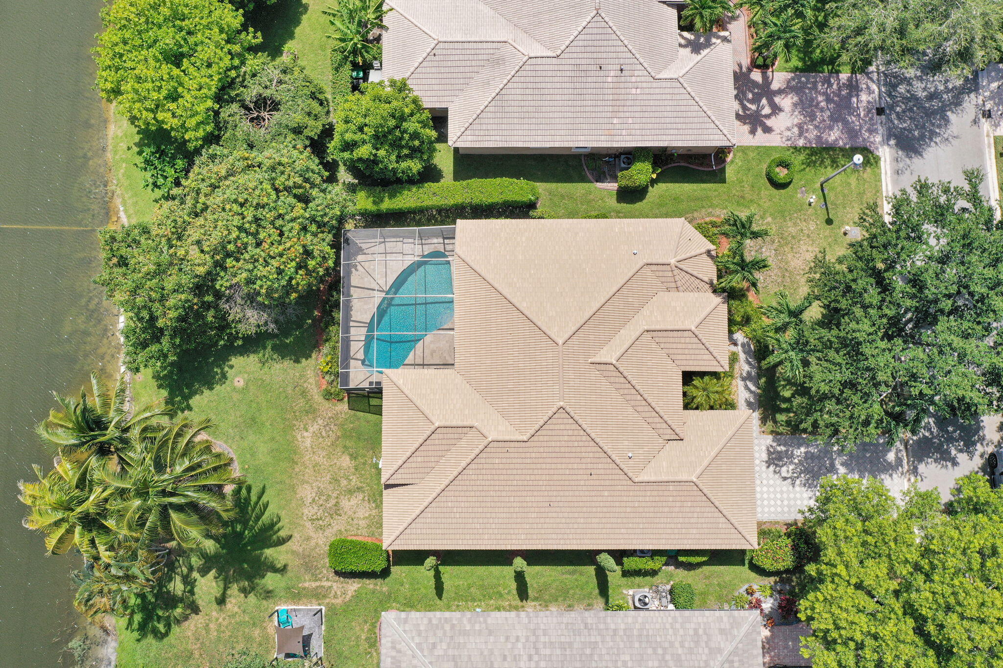 ESTATES AT TURTLE RUN - Residential