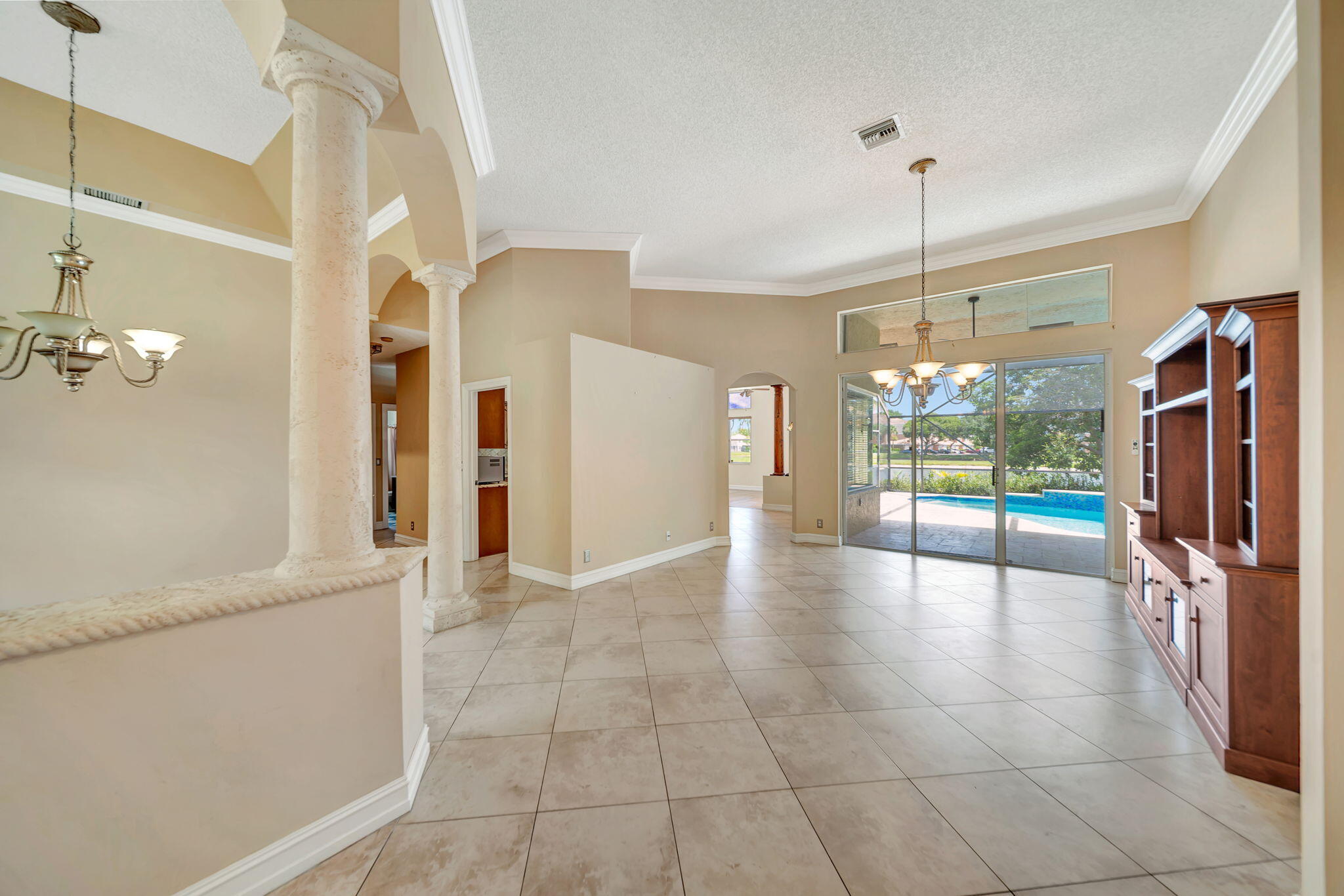 ESTATES AT TURTLE RUN - Residential