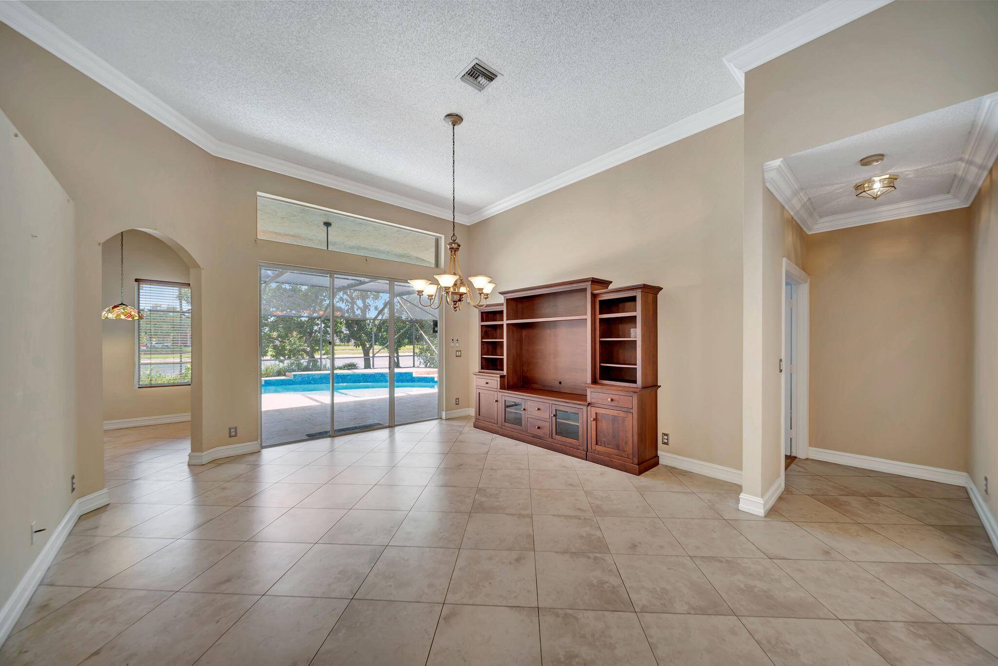 ESTATES AT TURTLE RUN - Residential